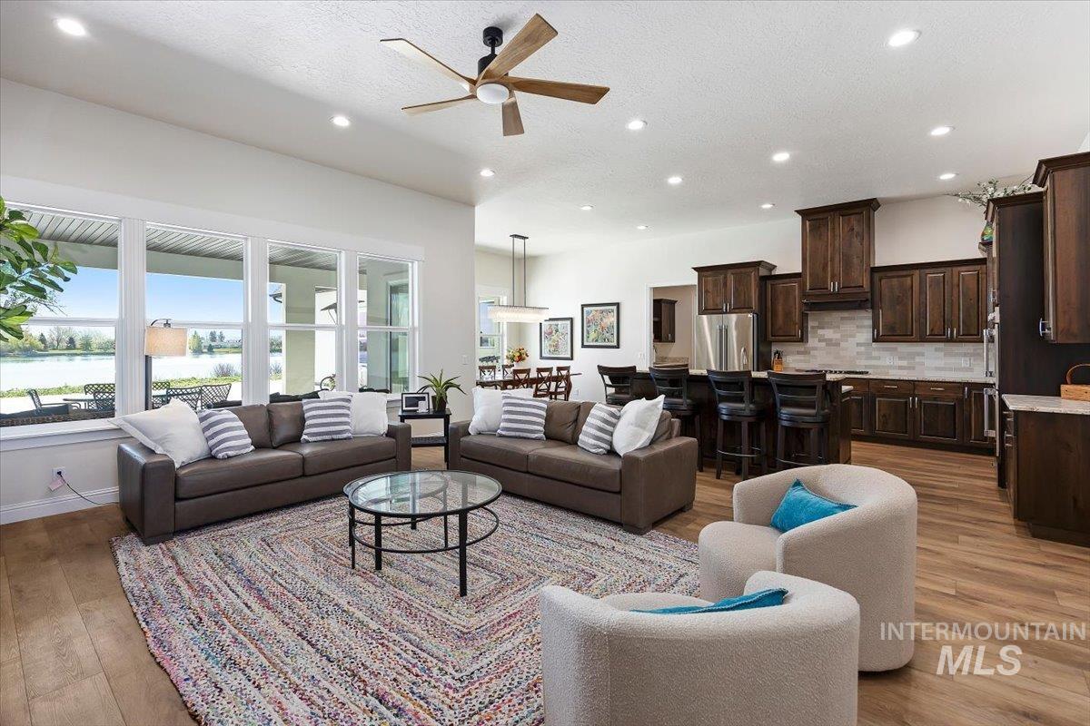 162 S 250 LN, Rupert, Idaho 83350, 4 Bedrooms, 3 Bathrooms, Residential For Sale, Price $1,500,000,MLS 98985740