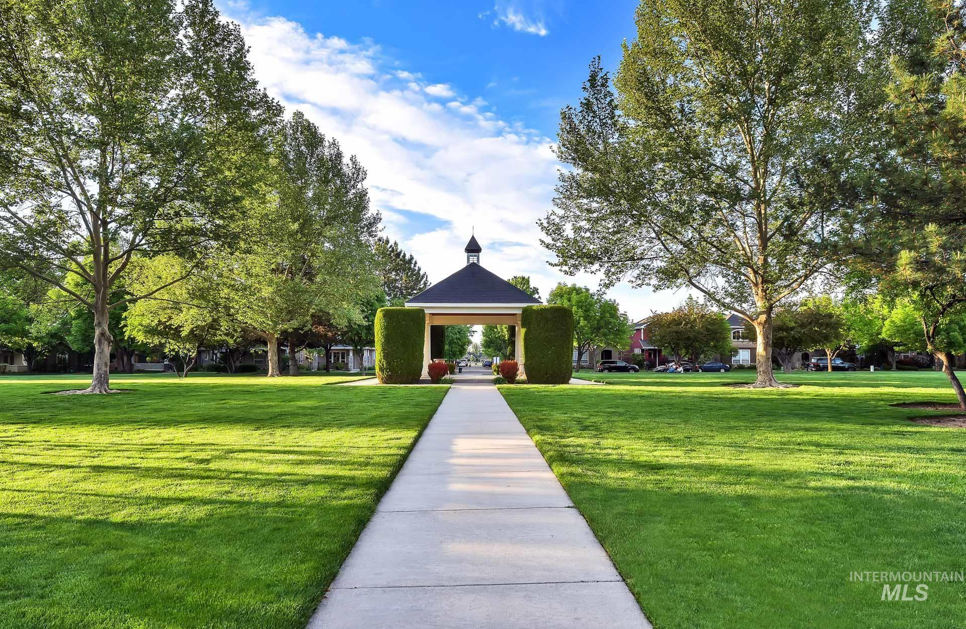 4096 N Heritage View Ave, Meridian, Idaho 83646, 2 Bedrooms, 2 Bathrooms, Residential For Sale, Price $447,000,MLS 98985744