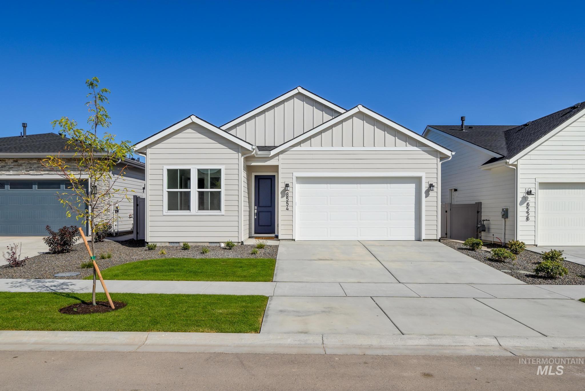 8554 W Fanning St, Star, Idaho 83669, 2 Bedrooms, 2 Bathrooms, Residential For Sale, Price $579,000,MLS 98985746