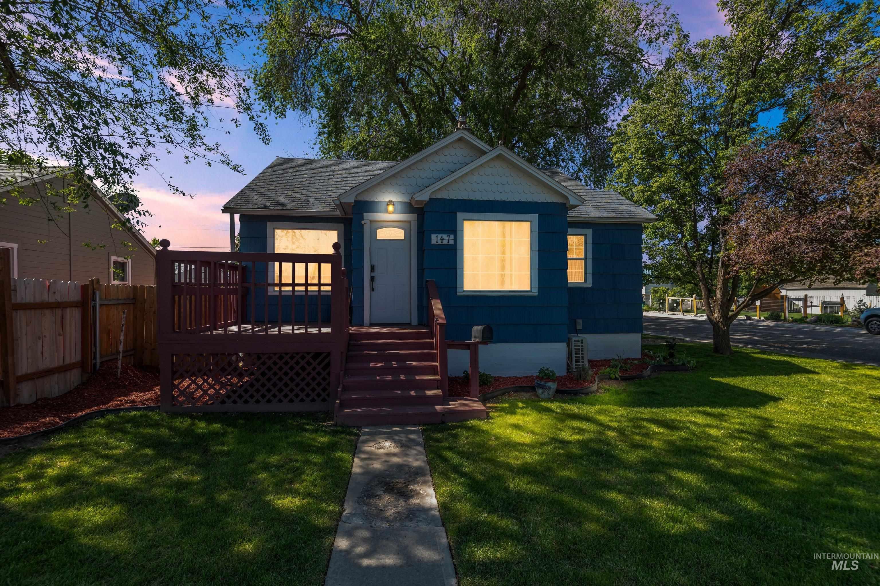 147 W Blaine Avenue, Nampa, Idaho 83651, 4 Bedrooms, 3 Bathrooms, Residential For Sale, Price $339,999,MLS 98985749