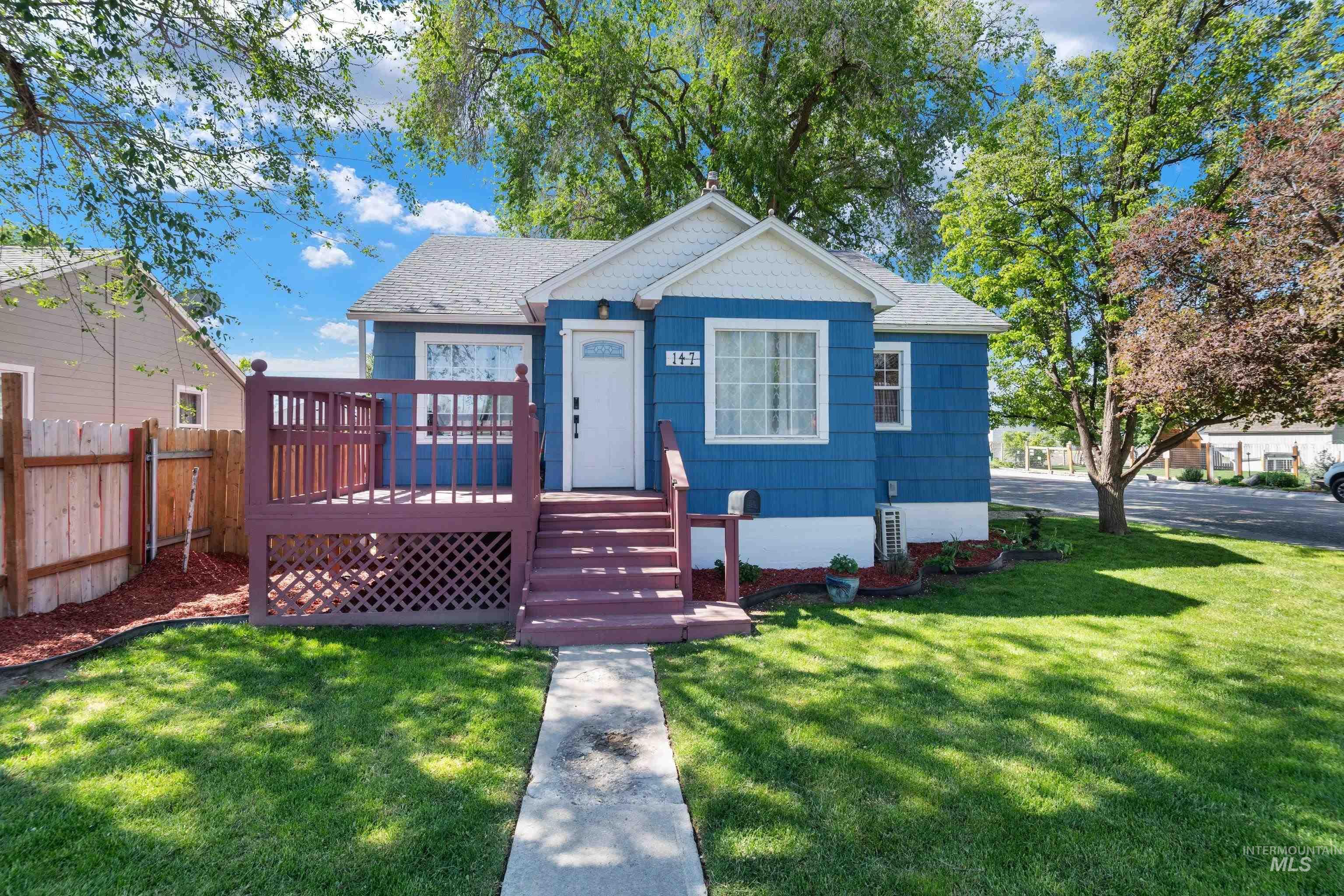 147 W Blaine Avenue, Nampa, Idaho 83651, 4 Bedrooms, 3 Bathrooms, Residential For Sale, Price $339,999,MLS 98985749
