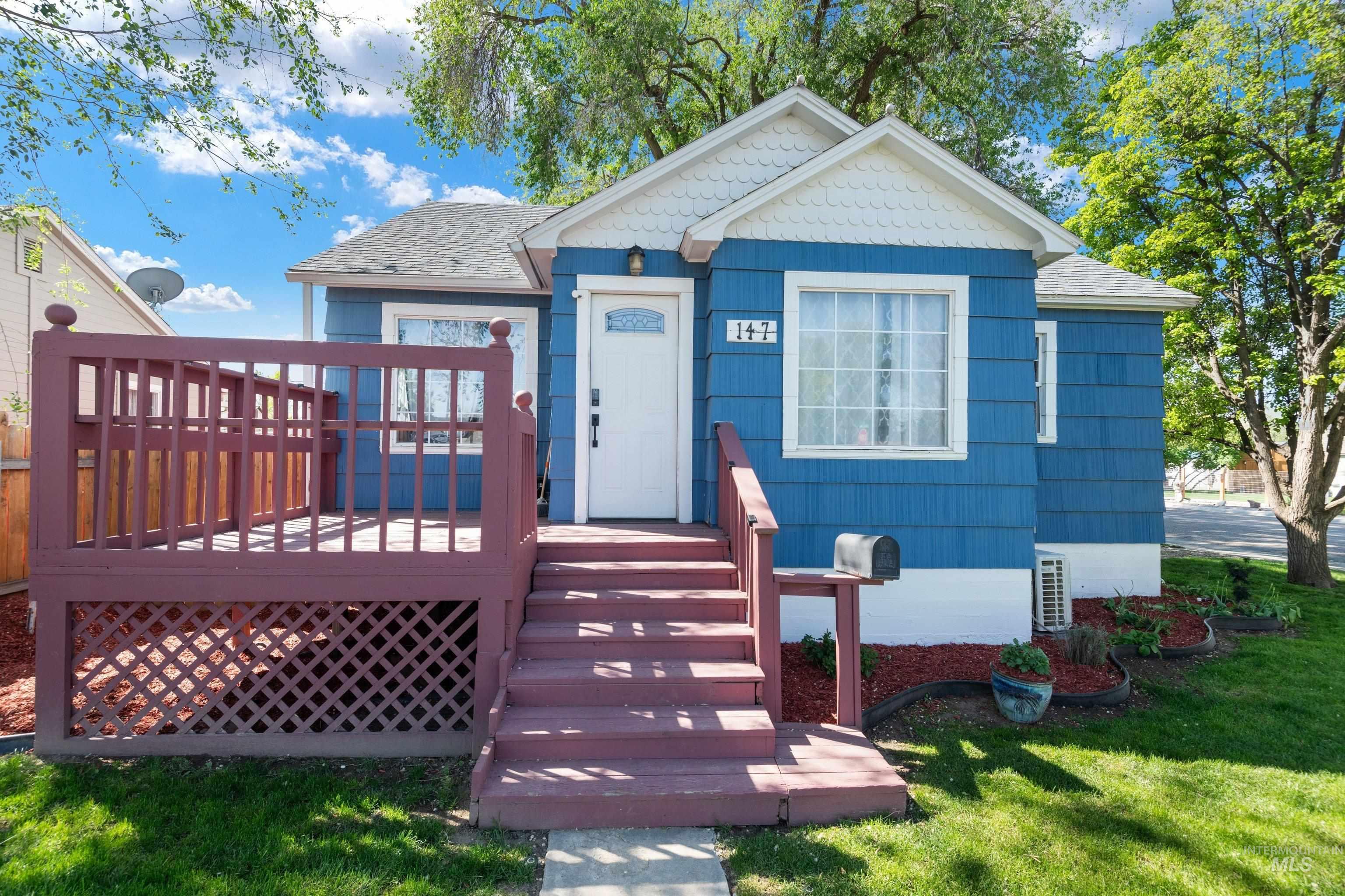 147 W Blaine Avenue, Nampa, Idaho 83651, 4 Bedrooms, 3 Bathrooms, Residential For Sale, Price $339,999,MLS 98985749
