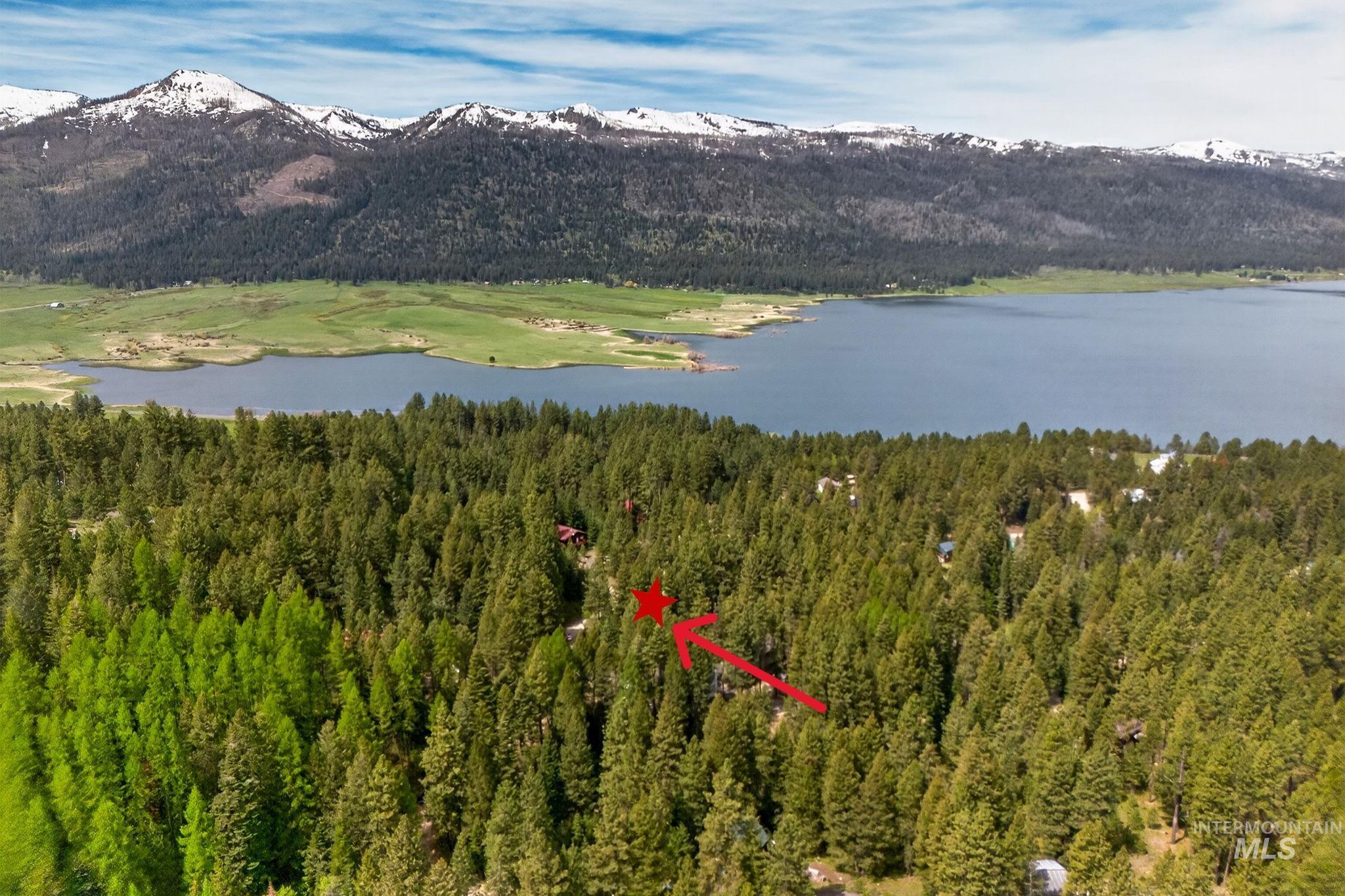 44 Landale, Cascade, Idaho 83611, 3 Bedrooms, 2.5 Bathrooms, Residential For Sale, Price $595,000,MLS 98985751
