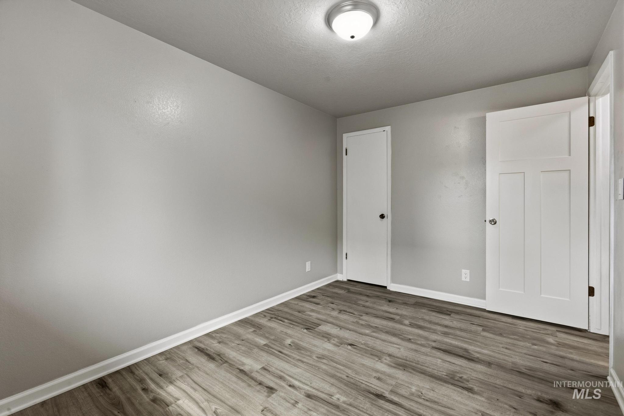 3040 W Hester St, Boise, Idaho 83702, 3 Bedrooms, 1 Bathroom, Residential For Sale, Price $525,000,MLS 98985752