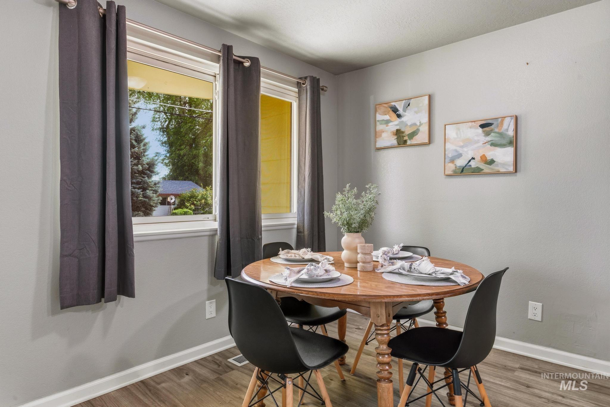 3040 W Hester St, Boise, Idaho 83702, 3 Bedrooms, 1 Bathroom, Residential For Sale, Price $525,000,MLS 98985752
