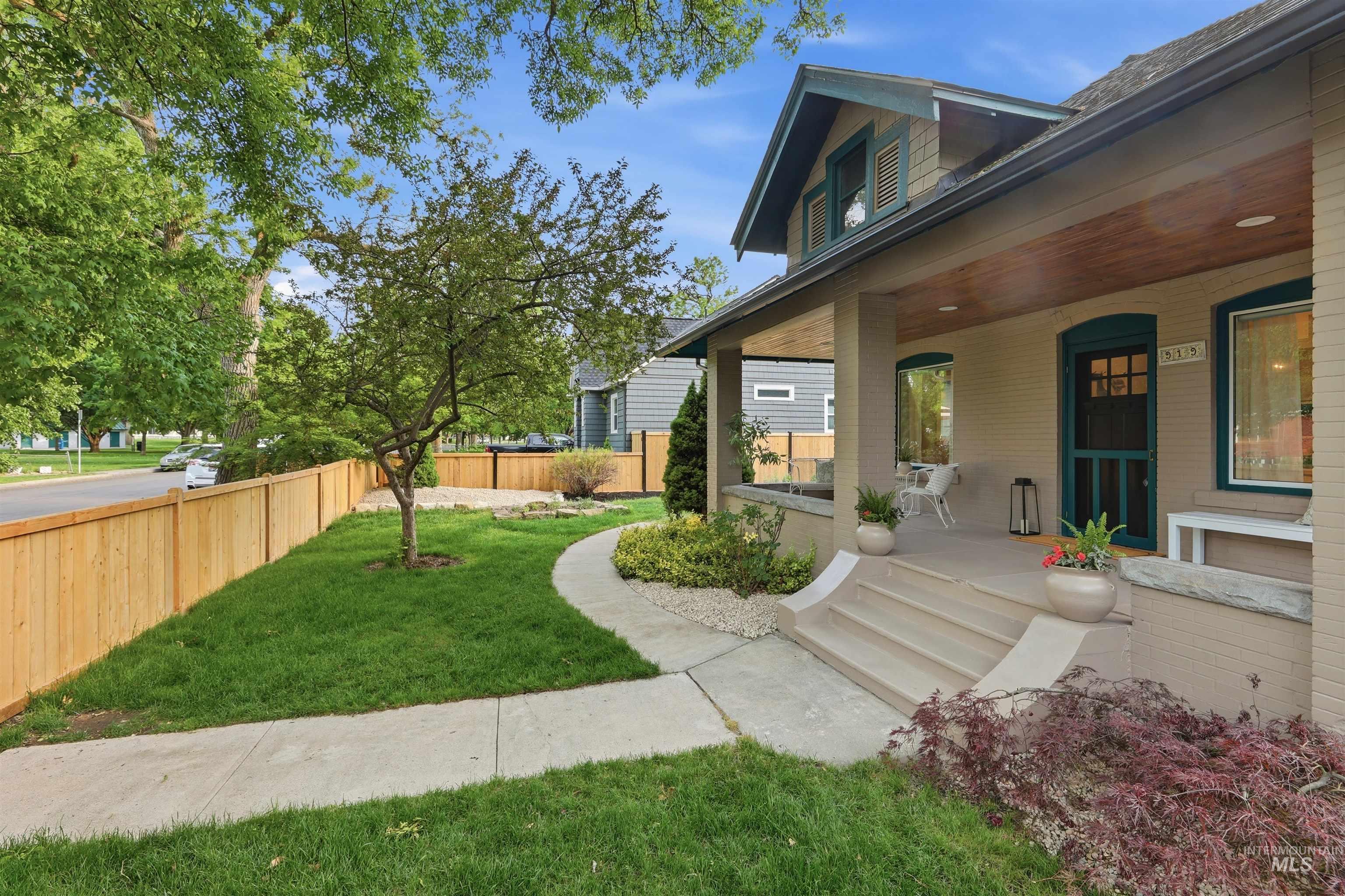 919 N 6th St, Boise, Idaho 83702, 3 Bedrooms, 2.5 Bathrooms, Residential For Sale, Price $1,200,000, 98985753