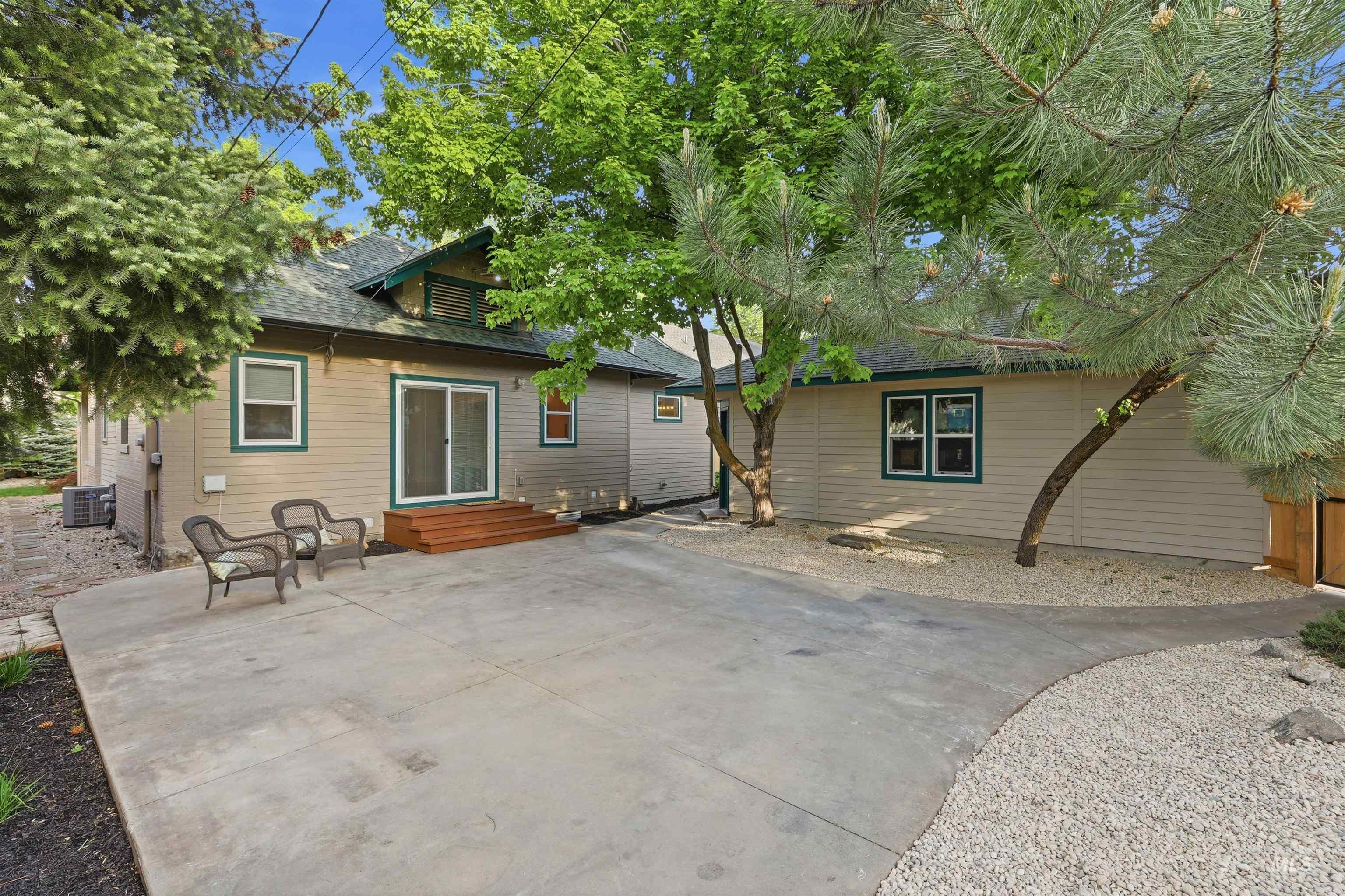 919 N 6th St, Boise, Idaho 83702, 3 Bedrooms, 2.5 Bathrooms, Residential For Sale, Price $1,200,000, 98985753