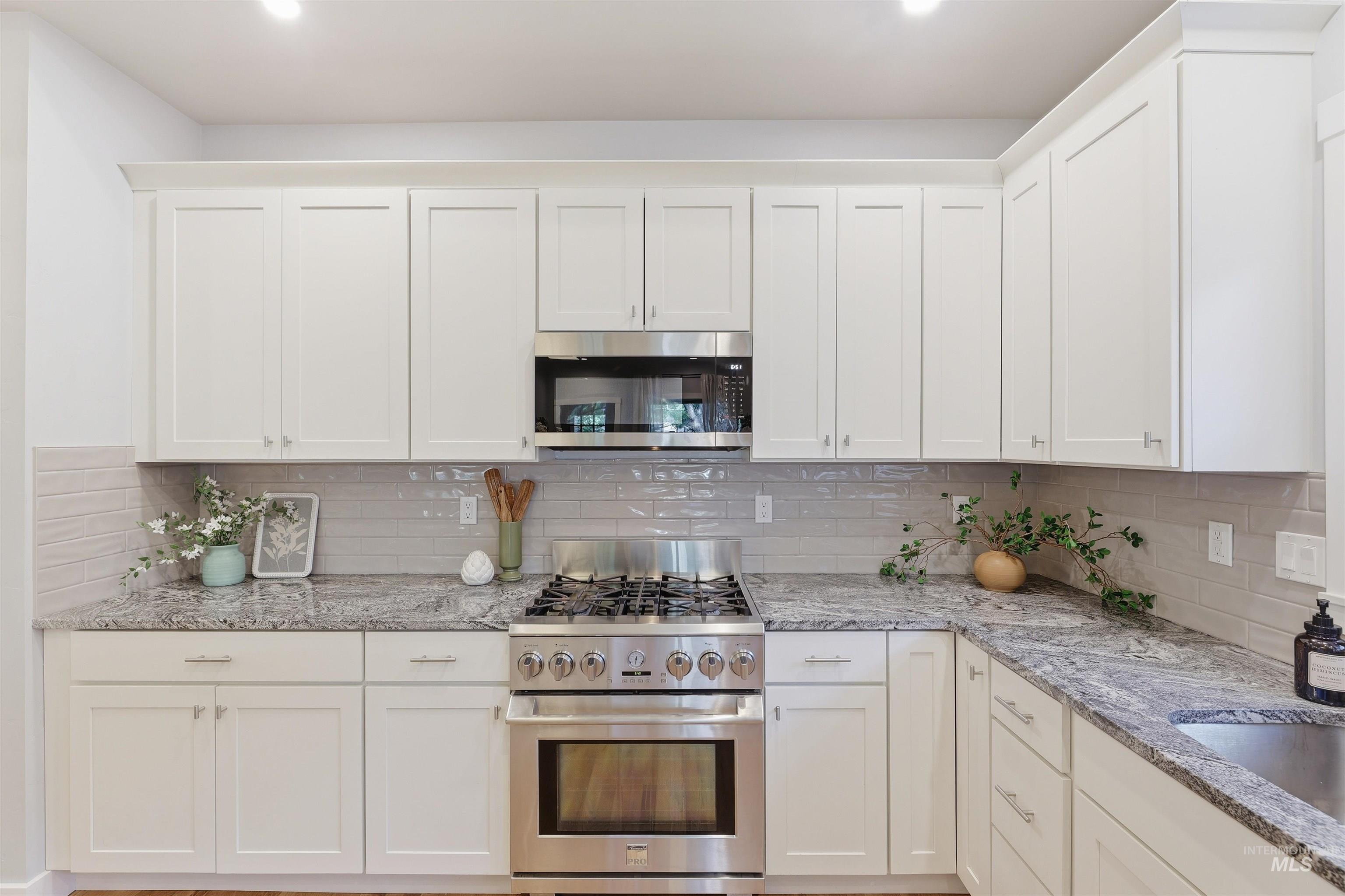 919 N 6th St, Boise, Idaho 83702, 3 Bedrooms, 2.5 Bathrooms, Residential For Sale, Price $1,200,000, 98985753