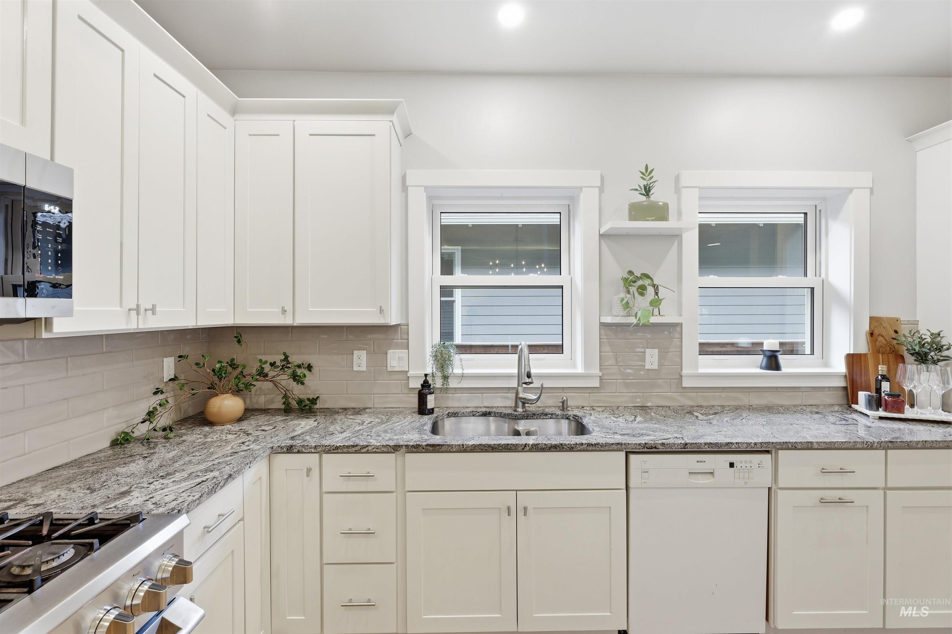 919 N 6th St, Boise, Idaho 83702, 3 Bedrooms, 2.5 Bathrooms, Residential For Sale, Price $1,200,000, 98985753