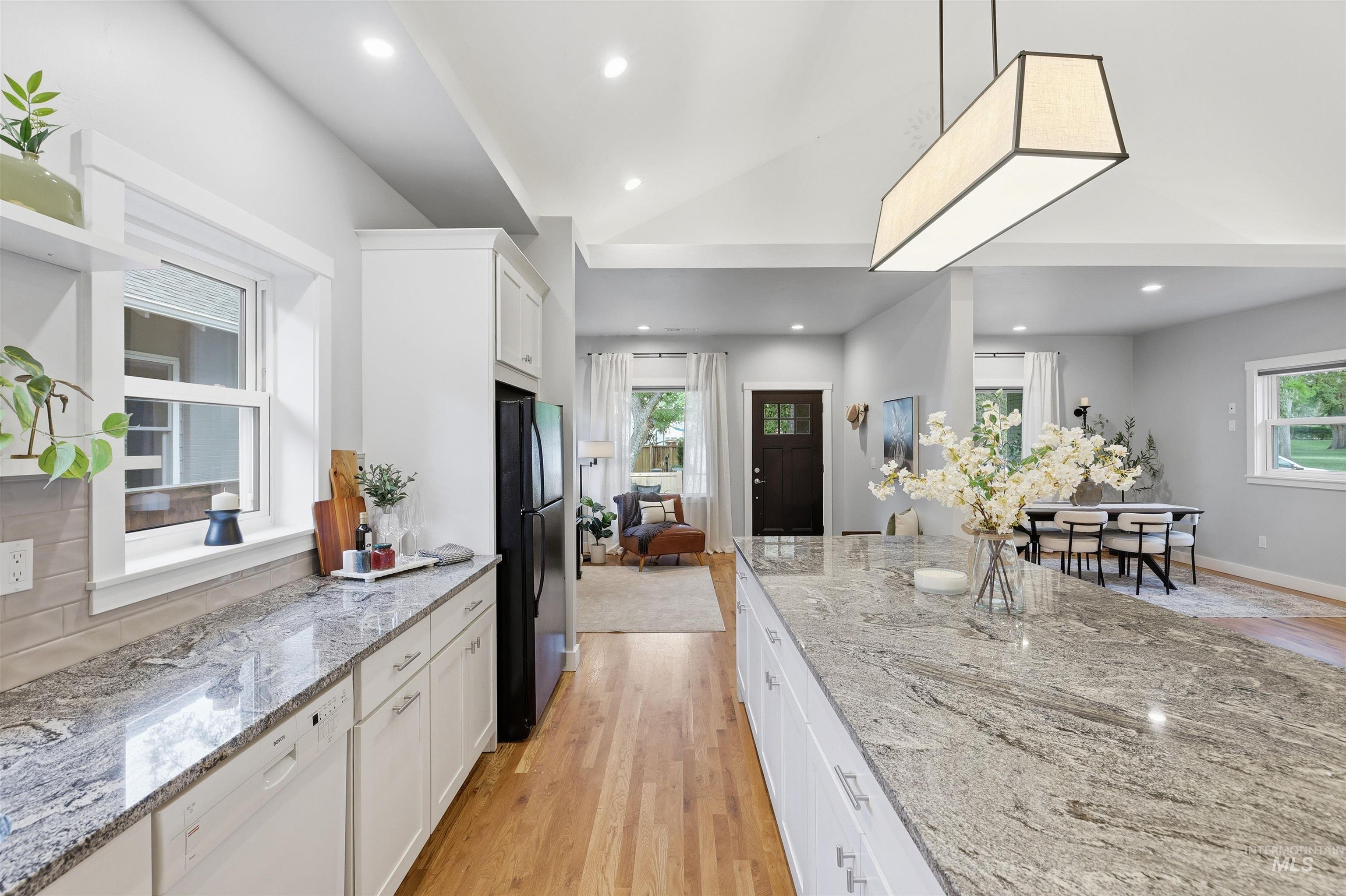 919 N 6th St, Boise, Idaho 83702, 3 Bedrooms, 2.5 Bathrooms, Residential For Sale, Price $1,200,000, 98985753