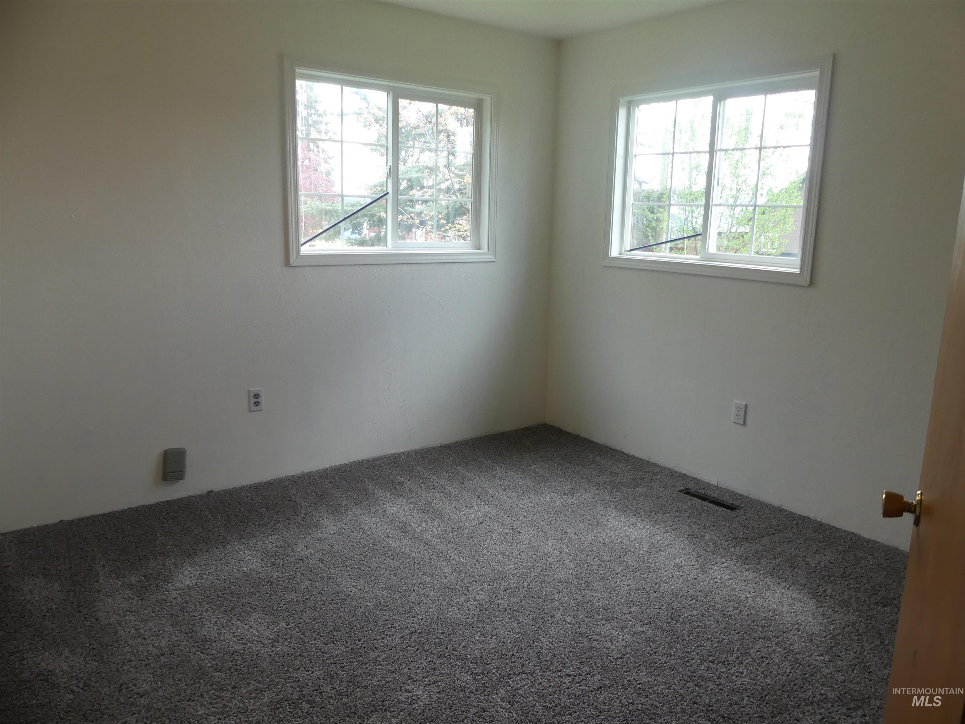 207 E 1 St Ave, Weippe, Idaho 83553, 4 Bedrooms, 2 Bathrooms, Residential For Sale, Price $265,000,MLS 98985754