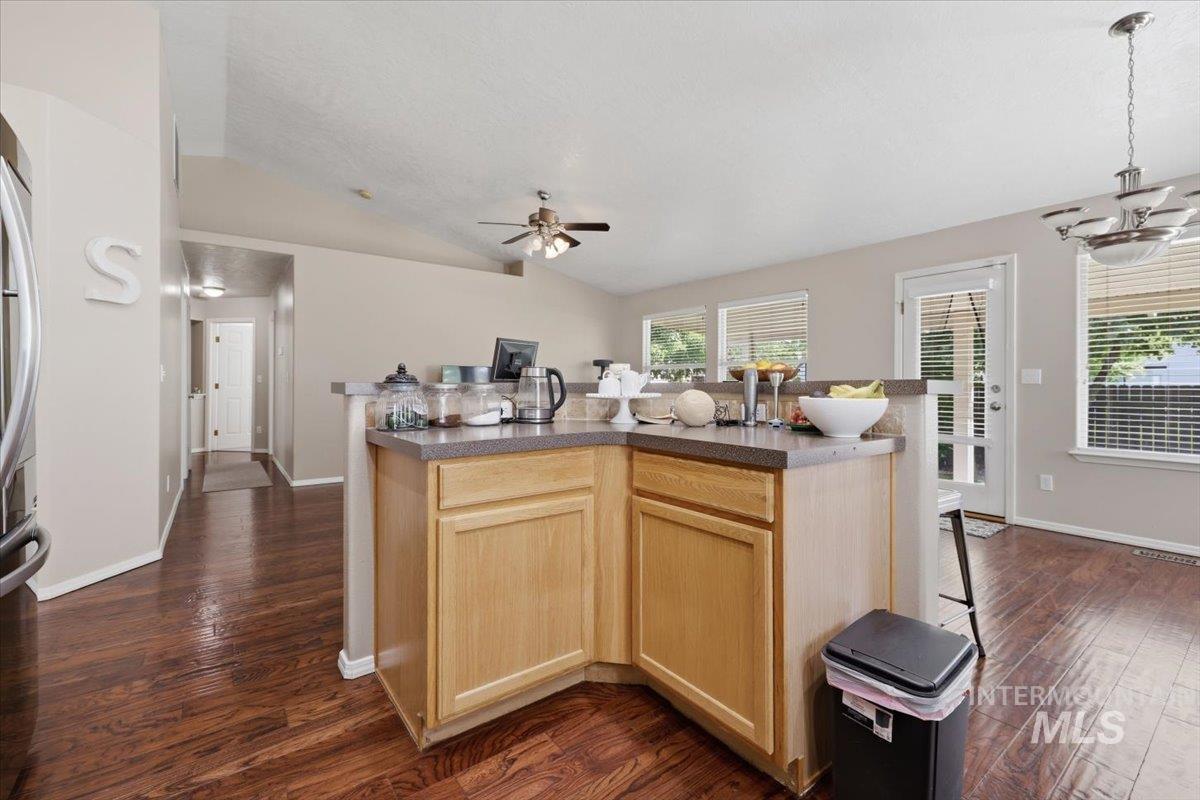 16846 N Gentry Dr, Nampa, Idaho 83687-4113, 3 Bedrooms, 2 Bathrooms, Residential For Sale, Price $379,000,MLS 98985755