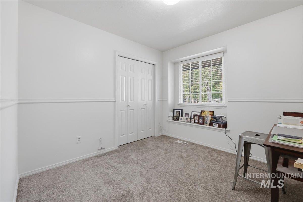 16846 N Gentry Dr, Nampa, Idaho 83687-4113, 3 Bedrooms, 2 Bathrooms, Residential For Sale, Price $379,000,MLS 98985755