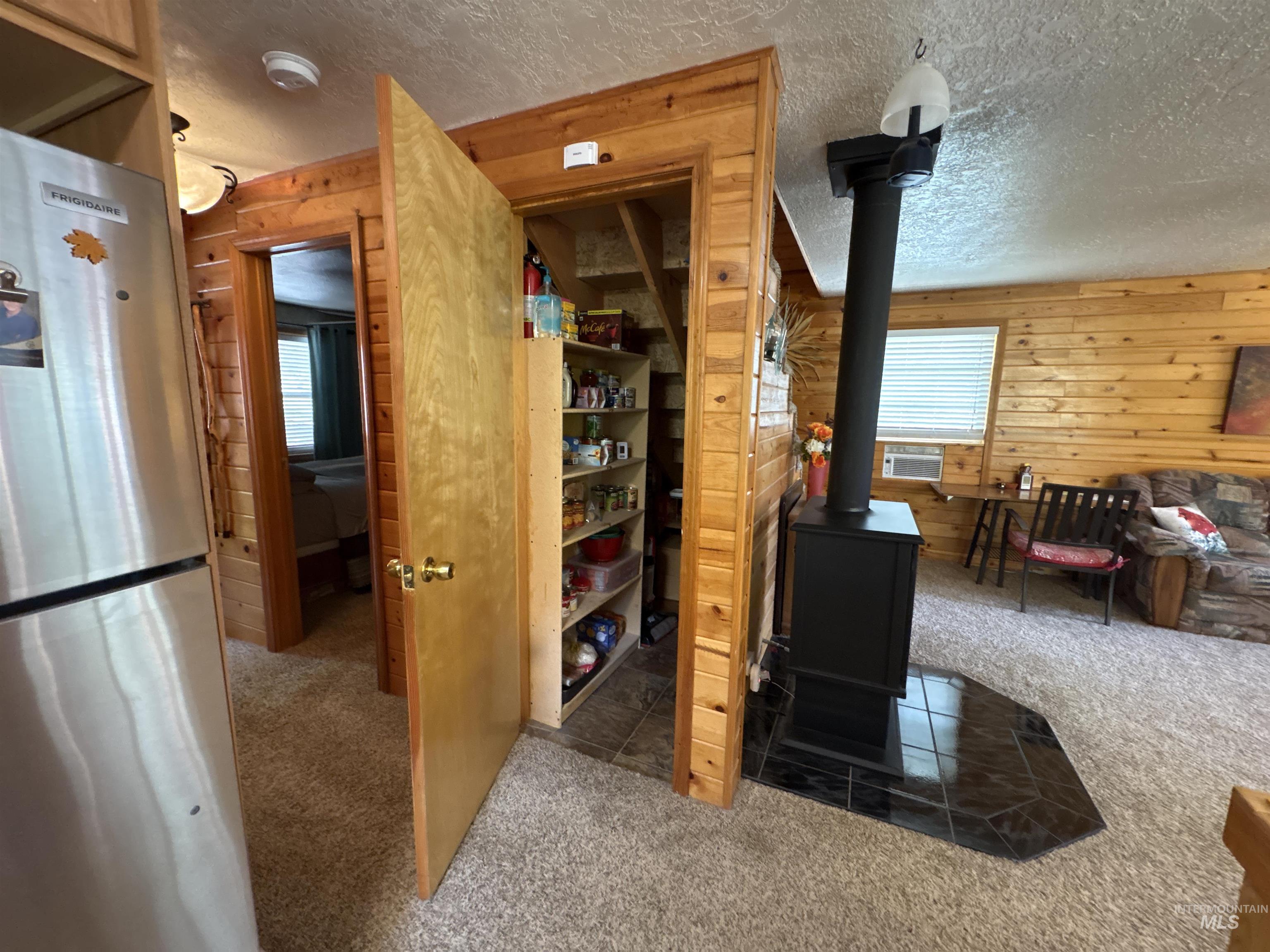 2019 N Meyers Dr, Pine, Idaho 83647-5381, 3 Bedrooms, 2 Bathrooms, Residential For Sale, Price $655,900,MLS 98985757
