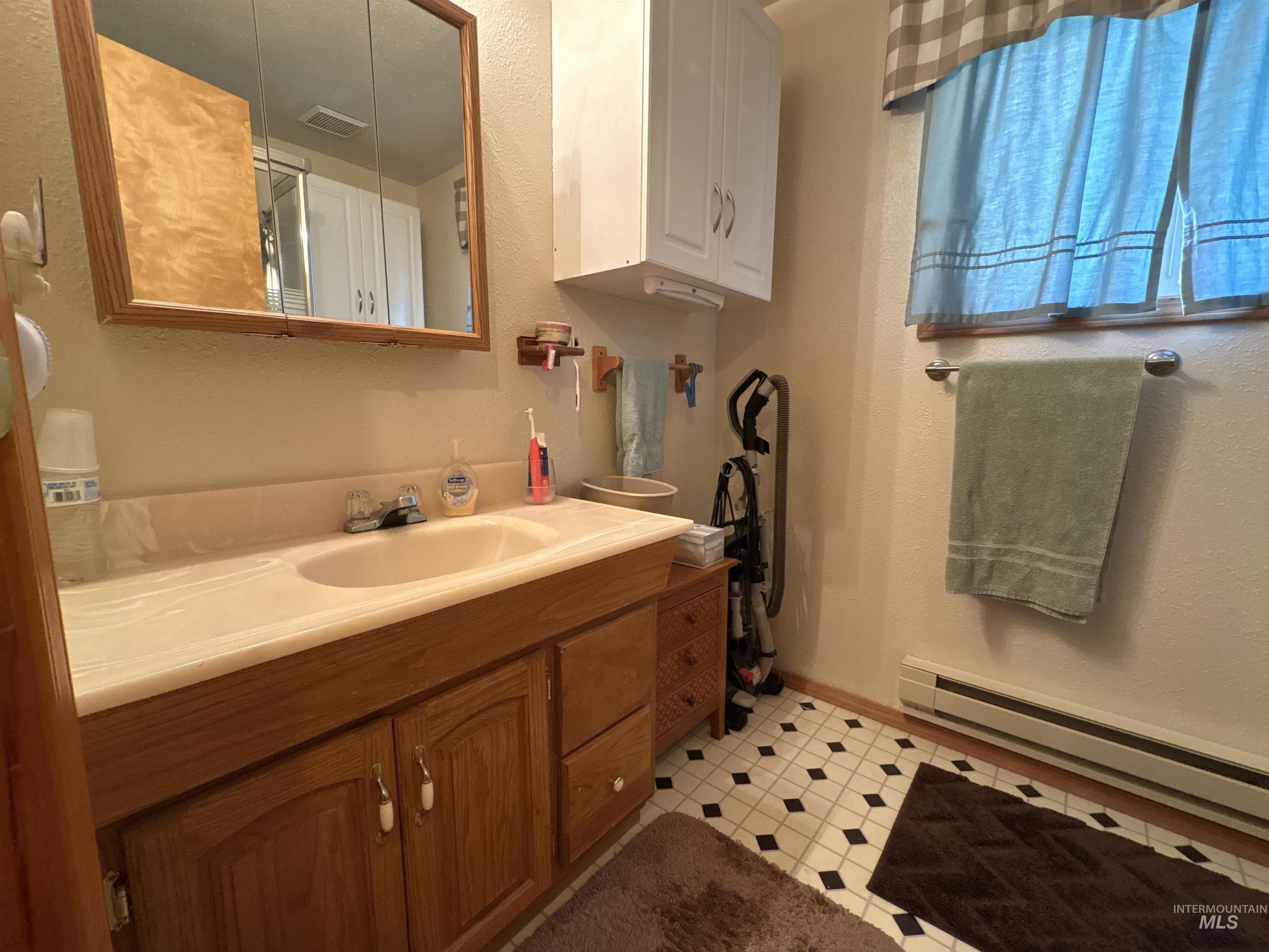 2019 N Meyers Dr, Pine, Idaho 83647-5381, 3 Bedrooms, 2 Bathrooms, Residential For Sale, Price $655,900,MLS 98985757