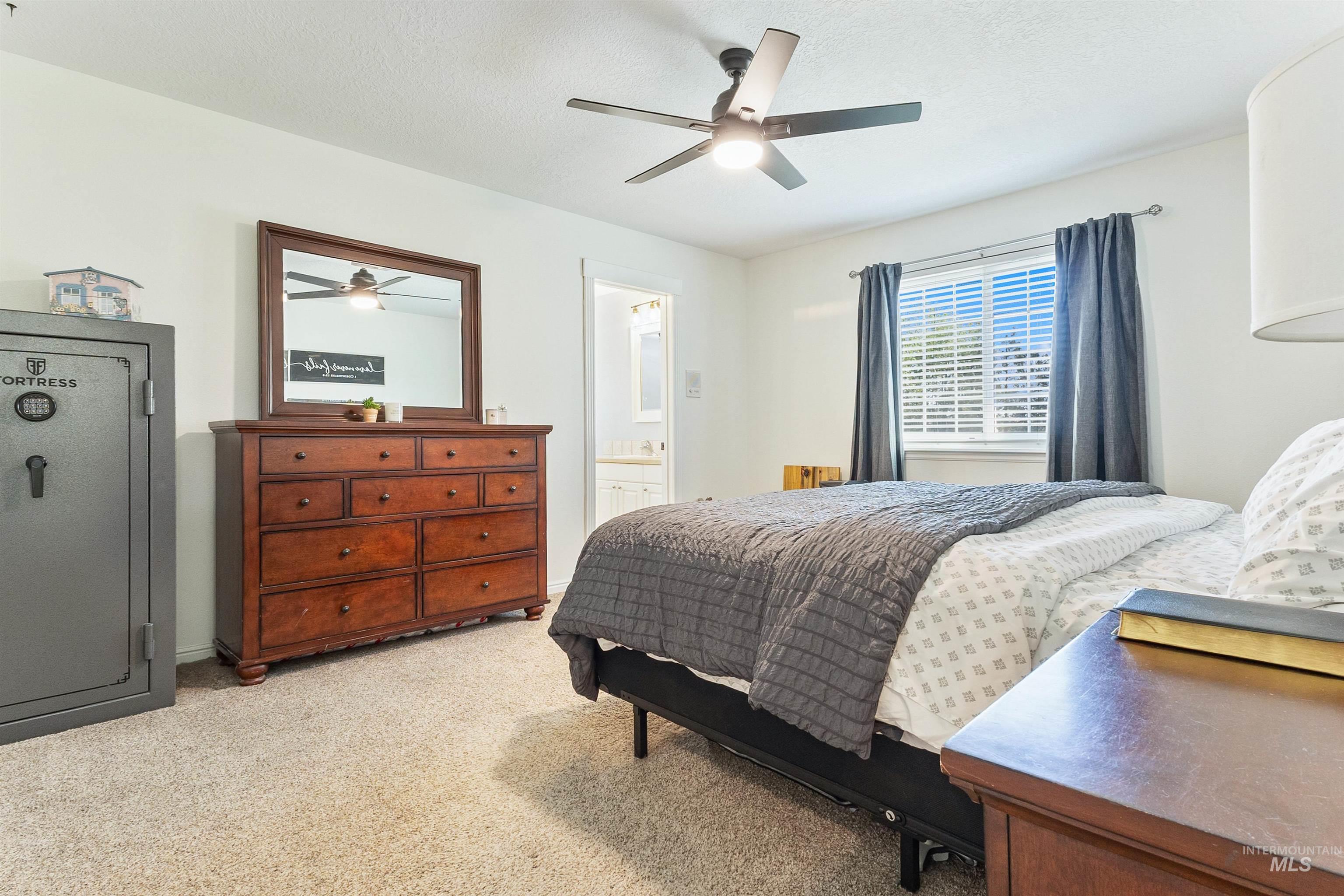 19876 Scotts Lane, Caldwell, Idaho 83607, 3 Bedrooms, 2.5 Bathrooms, Residential For Sale, Price $750,000,MLS 98985758