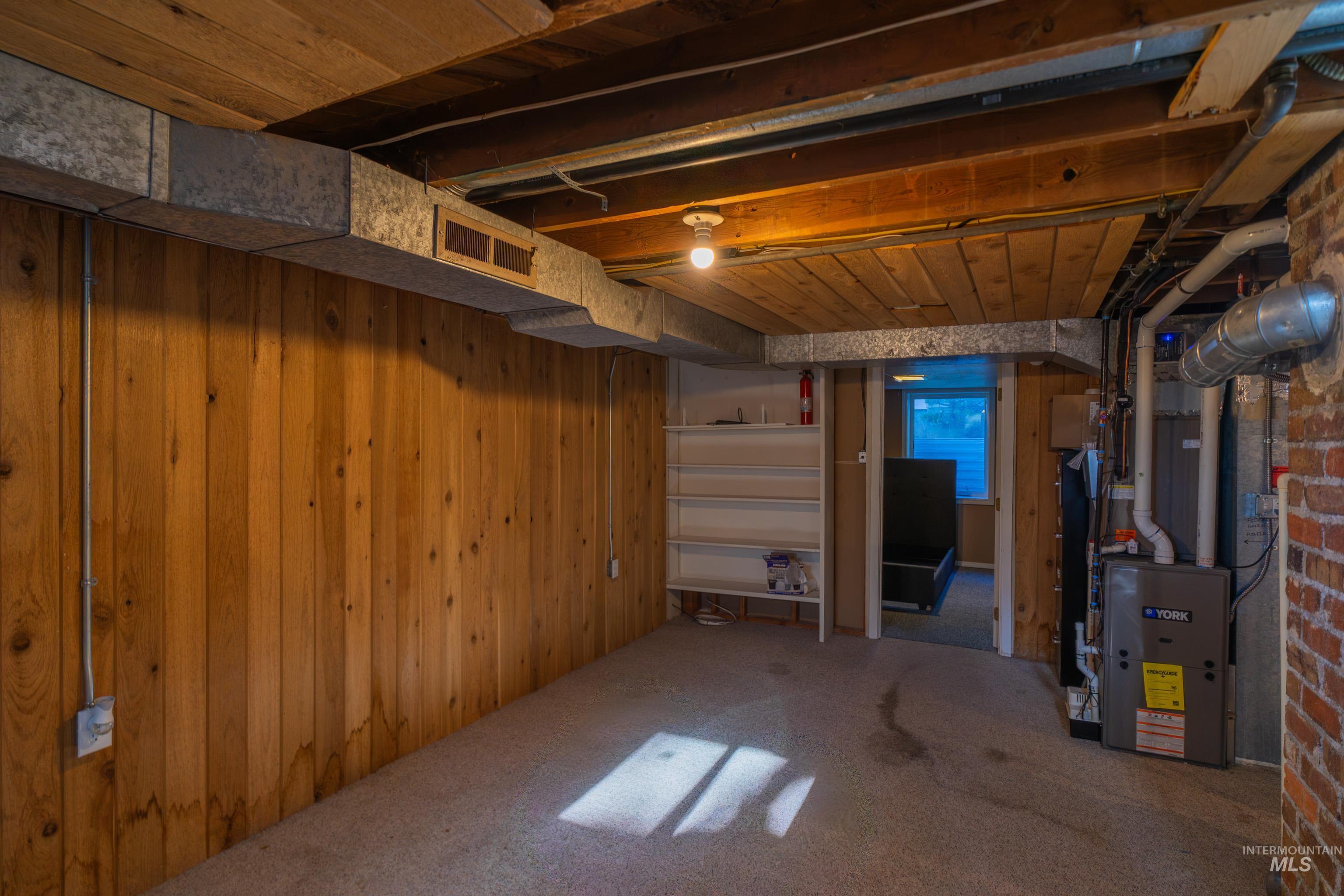 1606 13th ave., Lewiston, Idaho 83501, 3 Bedrooms, 2 Bathrooms, Residential For Sale, Price $329,777,MLS 98985760