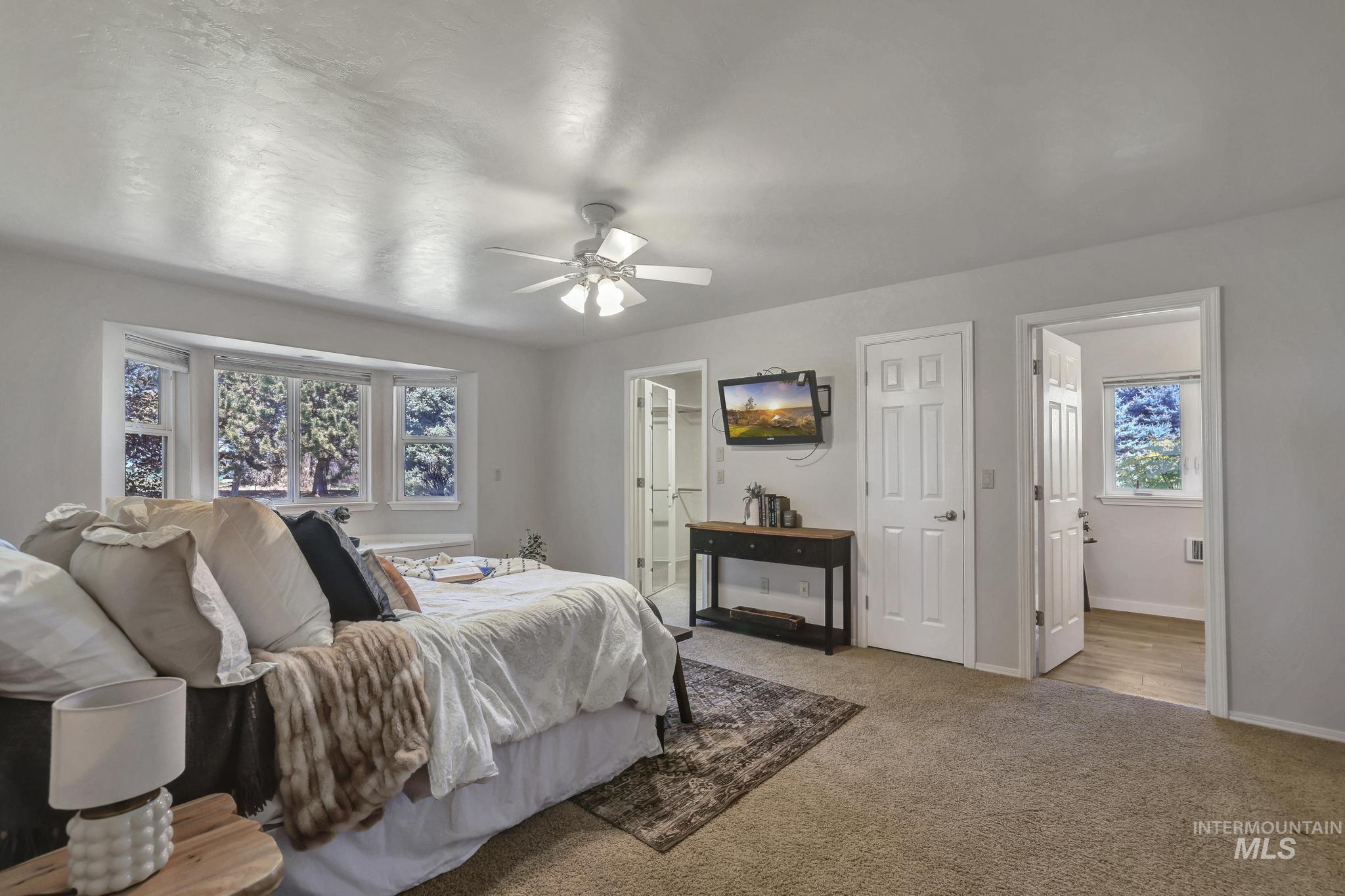 580 S 100 W, Jerome, Idaho 83338, 3 Bedrooms, 3 Bathrooms, Residential For Sale, Price $675,000,MLS 98985762