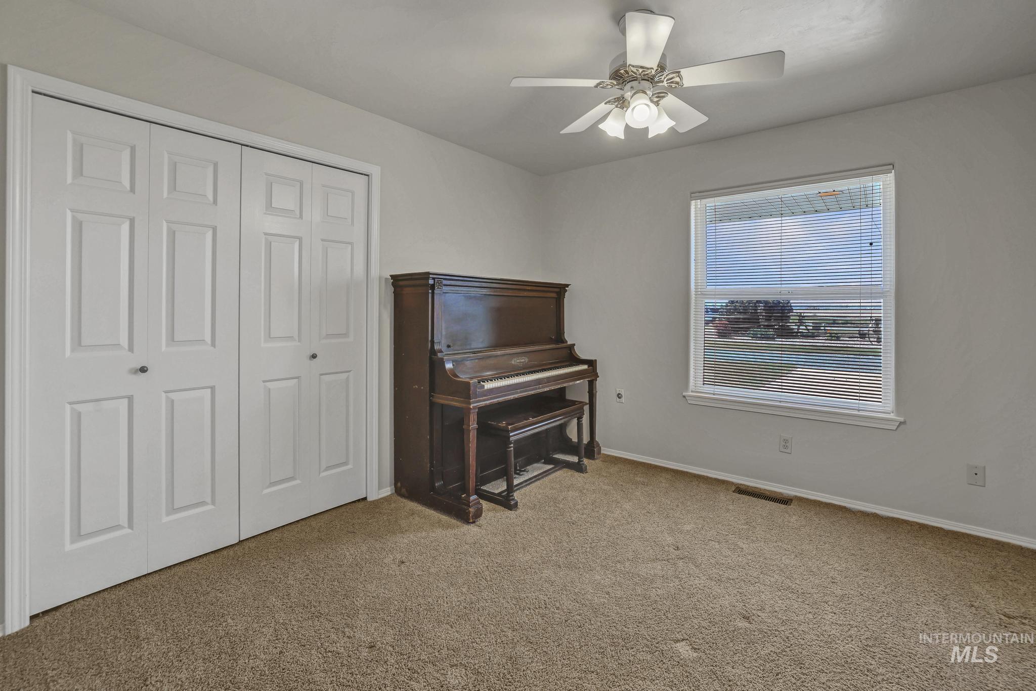 580 S 100 W, Jerome, Idaho 83338, 3 Bedrooms, 3 Bathrooms, Residential For Sale, Price $675,000,MLS 98985762