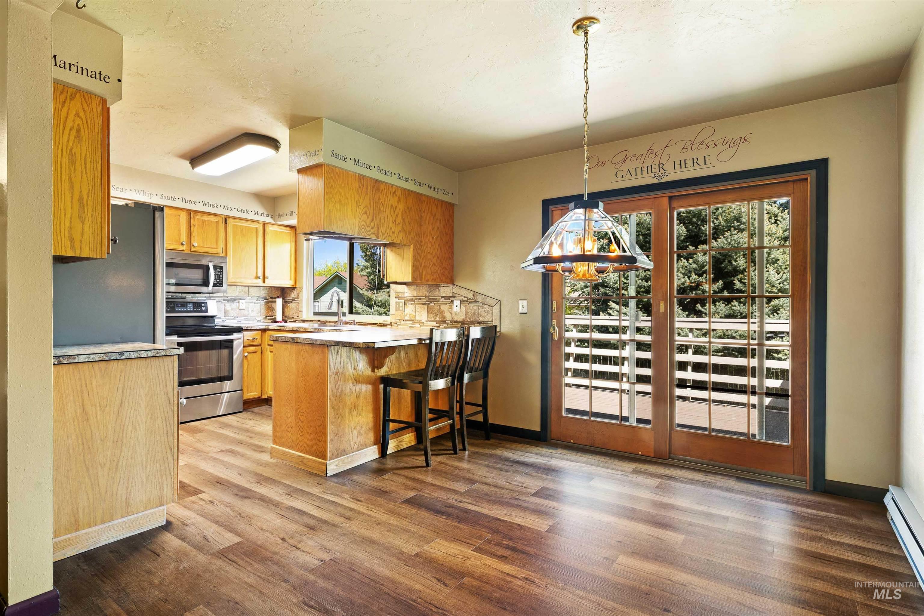 764 Meadows Dr., Twin Falls, Idaho 83301-3827, 4 Bedrooms, 2 Bathrooms, Residential For Sale, Price $339,900,MLS 98985766