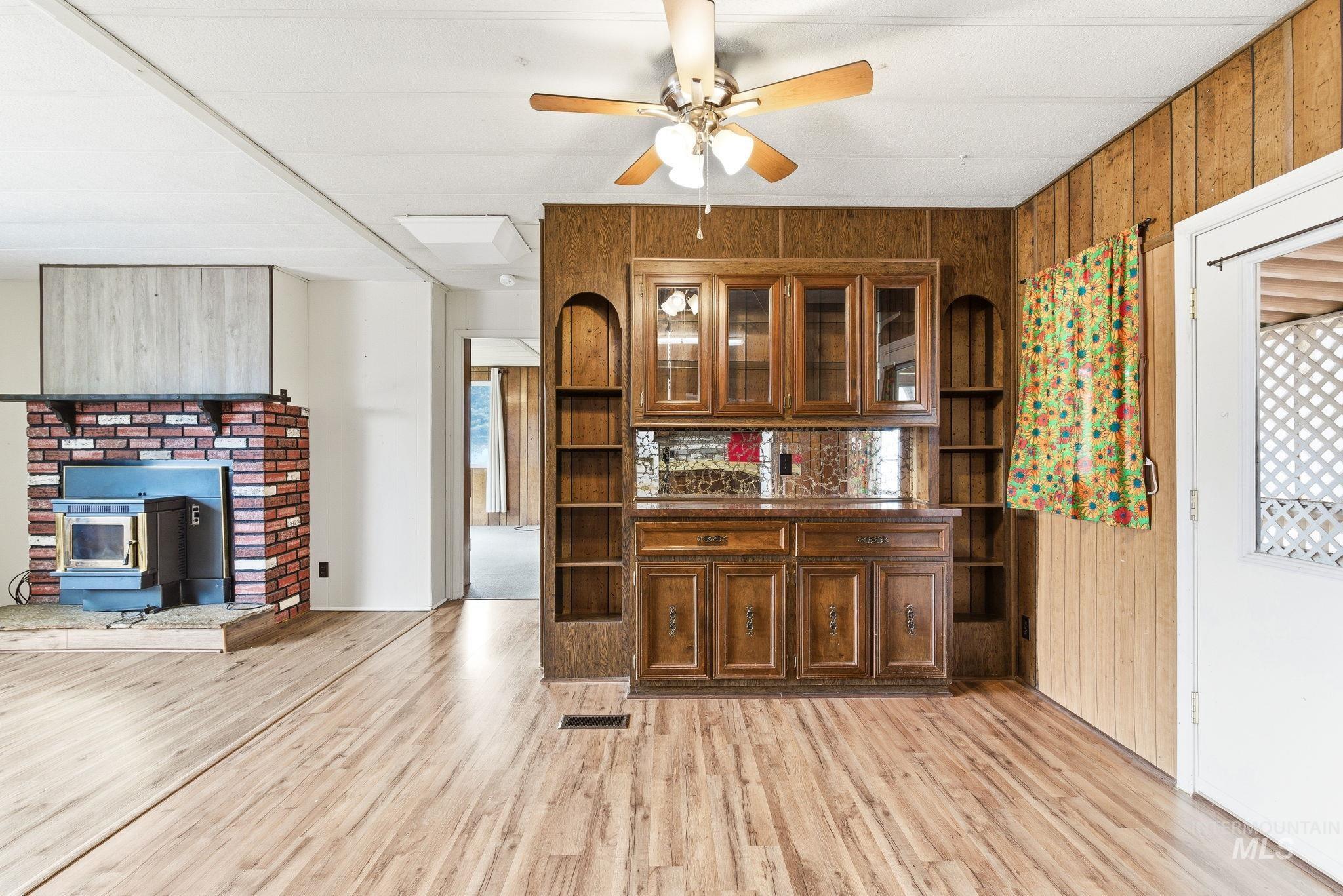1401 N Midland Blvd, Nampa, Idaho 83651, 3 Bedrooms, 2 Bathrooms, Residential For Sale, Price $89,900,MLS 98985769