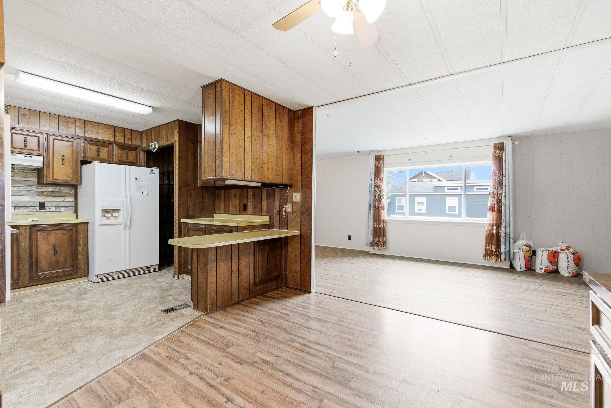 1401 N Midland Blvd, Nampa, Idaho 83651, 3 Bedrooms, 2 Bathrooms, Residential For Sale, Price $89,900,MLS 98985769