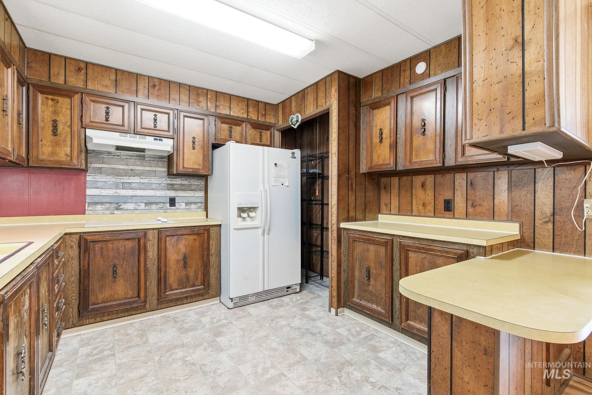 1401 N Midland Blvd, Nampa, Idaho 83651, 3 Bedrooms, 2 Bathrooms, Residential For Sale, Price $89,900,MLS 98985769