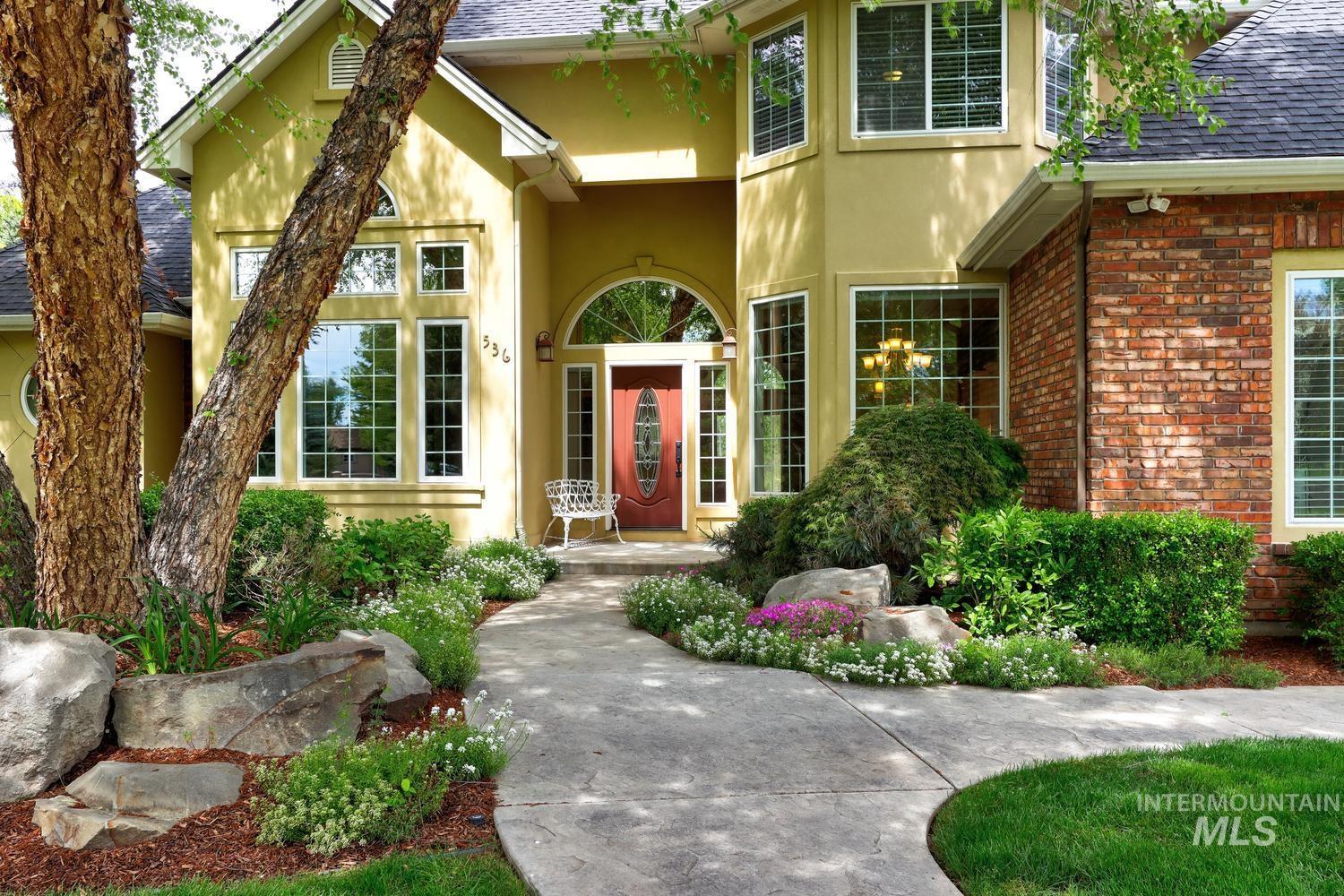 536 W Bogus View Dr, Eagle, Idaho 83616, 3 Bedrooms, 3 Bathrooms, Residential For Sale, Price $1,590,000,MLS 98985770