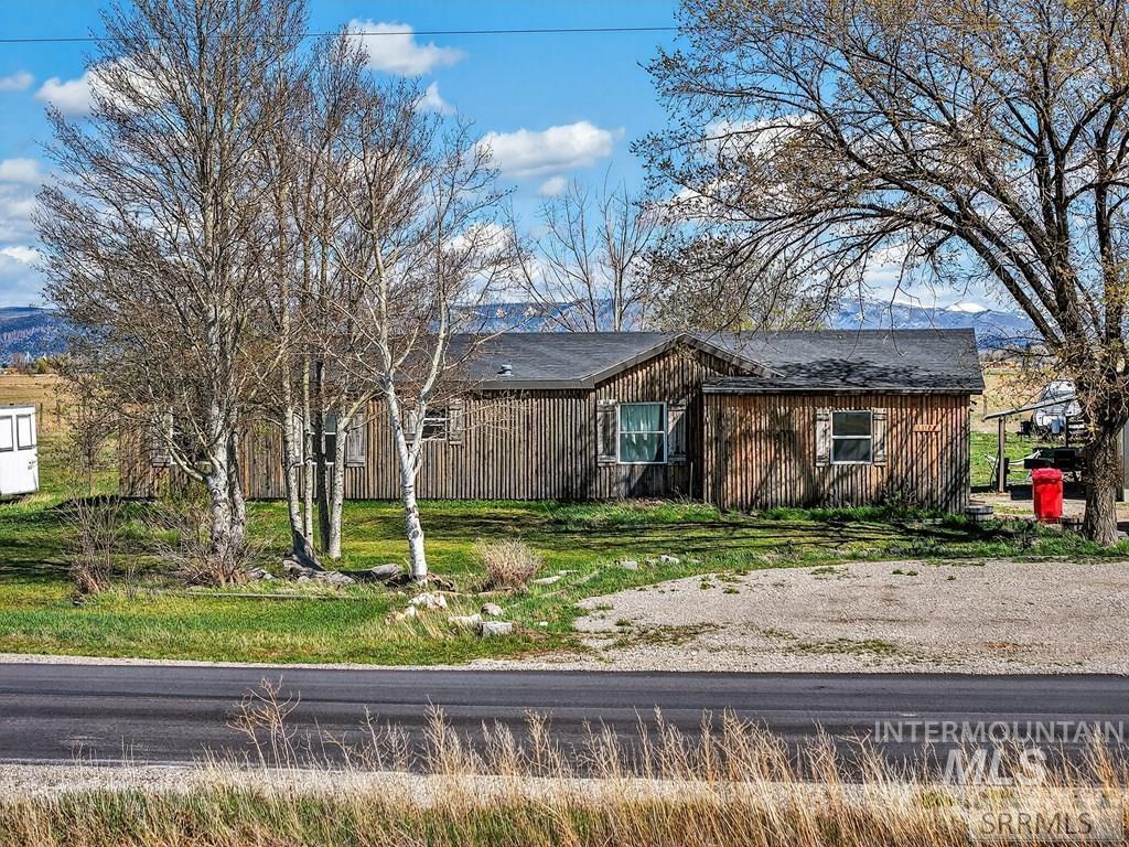 13106 N 105 E, Idaho Falls, Idaho 83401, 4 Bedrooms, 2 Bathrooms, Residential For Sale, Price $409,900, 98985771