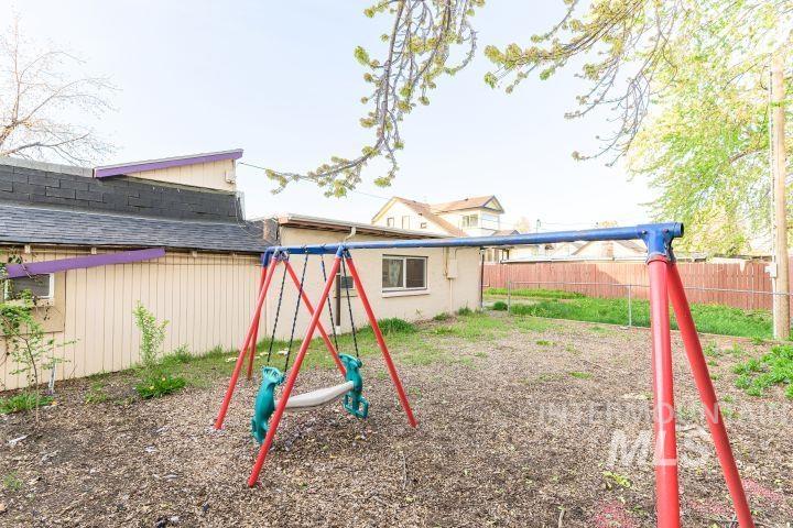 805 1/2 W Richmond St., Boise, Idaho 83706, 3 Bedrooms, 2 Bathrooms, Residential For Sale, Price $429,000,MLS 98985775