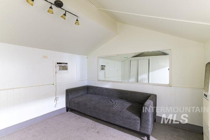 805 1/2 W Richmond St., Boise, Idaho 83706, 3 Bedrooms, 2 Bathrooms, Residential For Sale, Price $429,000,MLS 98985775