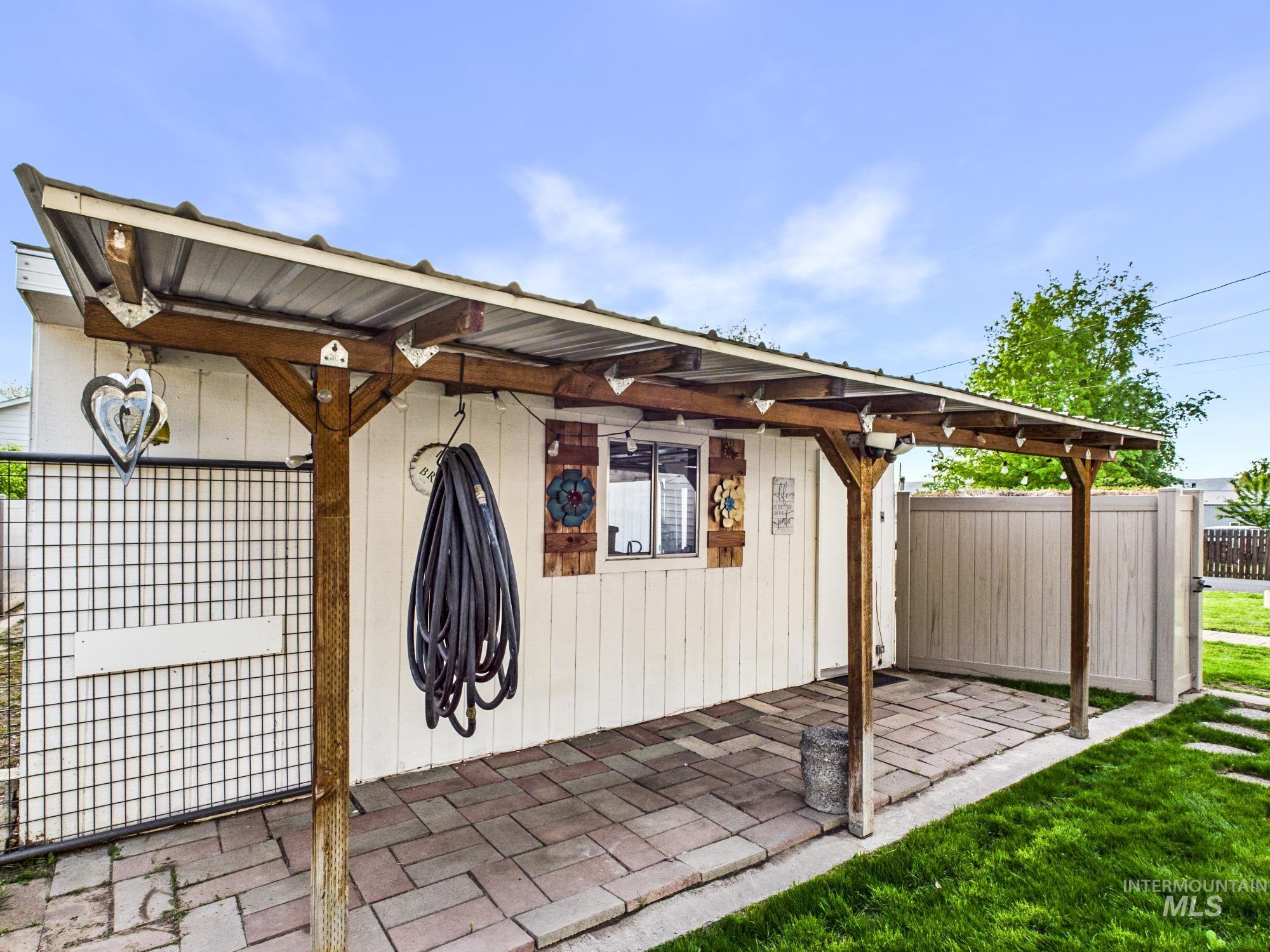 3422 6th St, Lewiston, Idaho 83501, 4 Bedrooms, 2 Bathrooms, Residential For Sale, Price $445,000,MLS 98985776