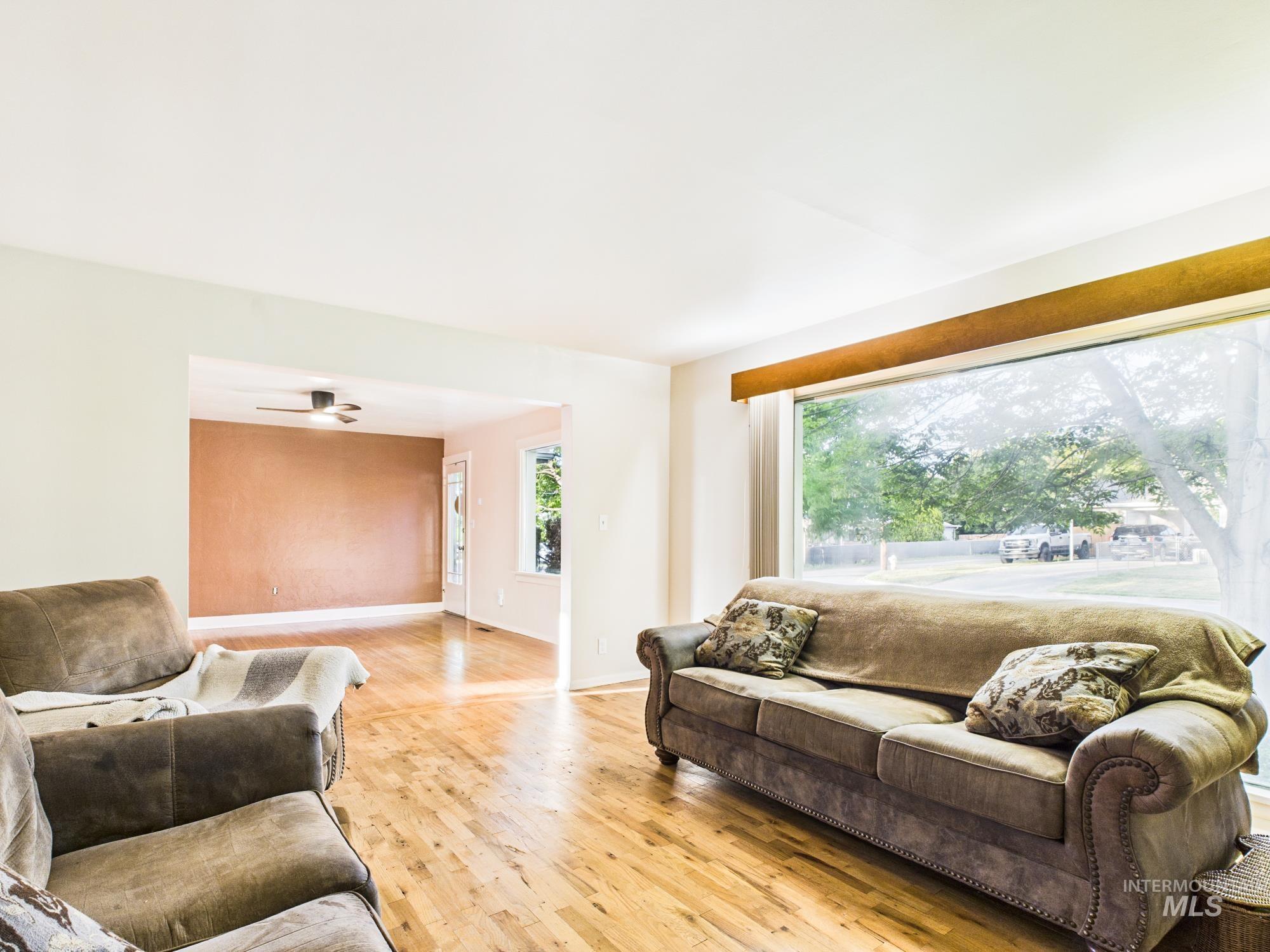 3422 6th St, Lewiston, Idaho 83501, 4 Bedrooms, 2 Bathrooms, Residential For Sale, Price $445,000,MLS 98985776