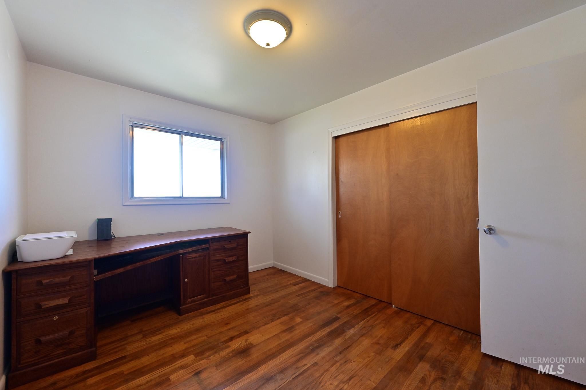 408 W Lincoln, Paul, Idaho 83347-0000, 4 Bedrooms, 2.5 Bathrooms, Residential For Sale, Price $375,000, 98985777