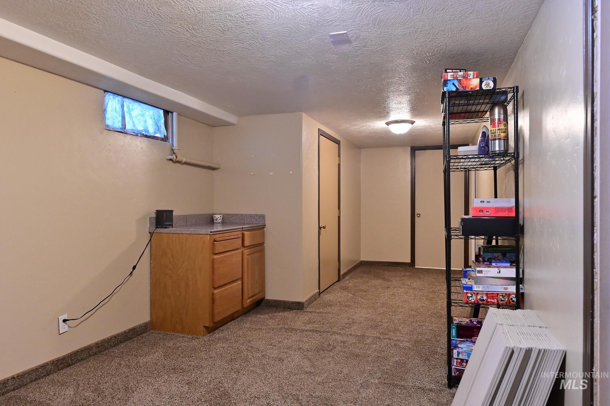 408 W Lincoln, Paul, Idaho 83347-0000, 4 Bedrooms, 2.5 Bathrooms, Residential For Sale, Price $375,000, 98985777