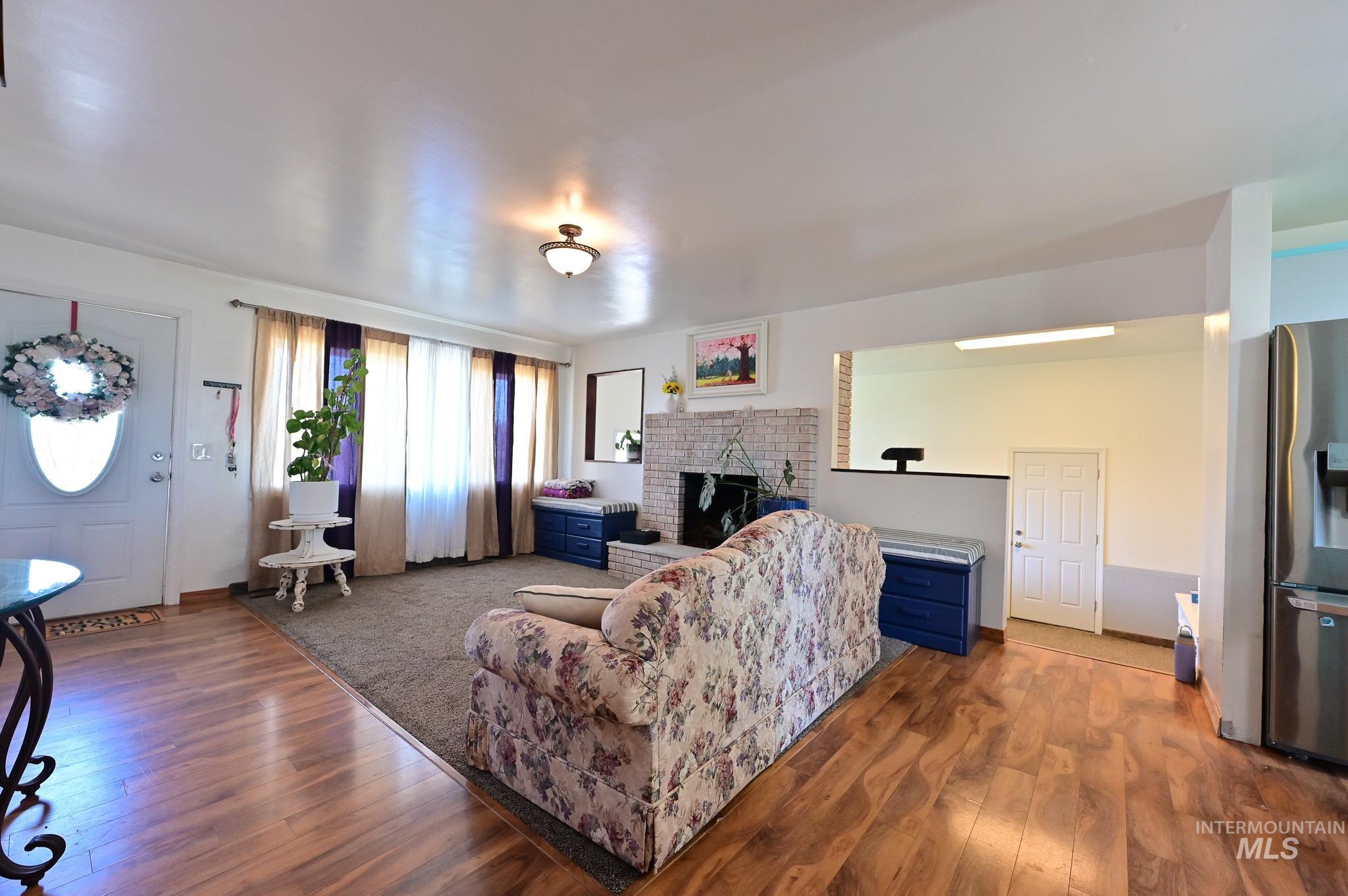 408 W Lincoln, Paul, Idaho 83347-0000, 4 Bedrooms, 2.5 Bathrooms, Residential For Sale, Price $375,000, 98985777