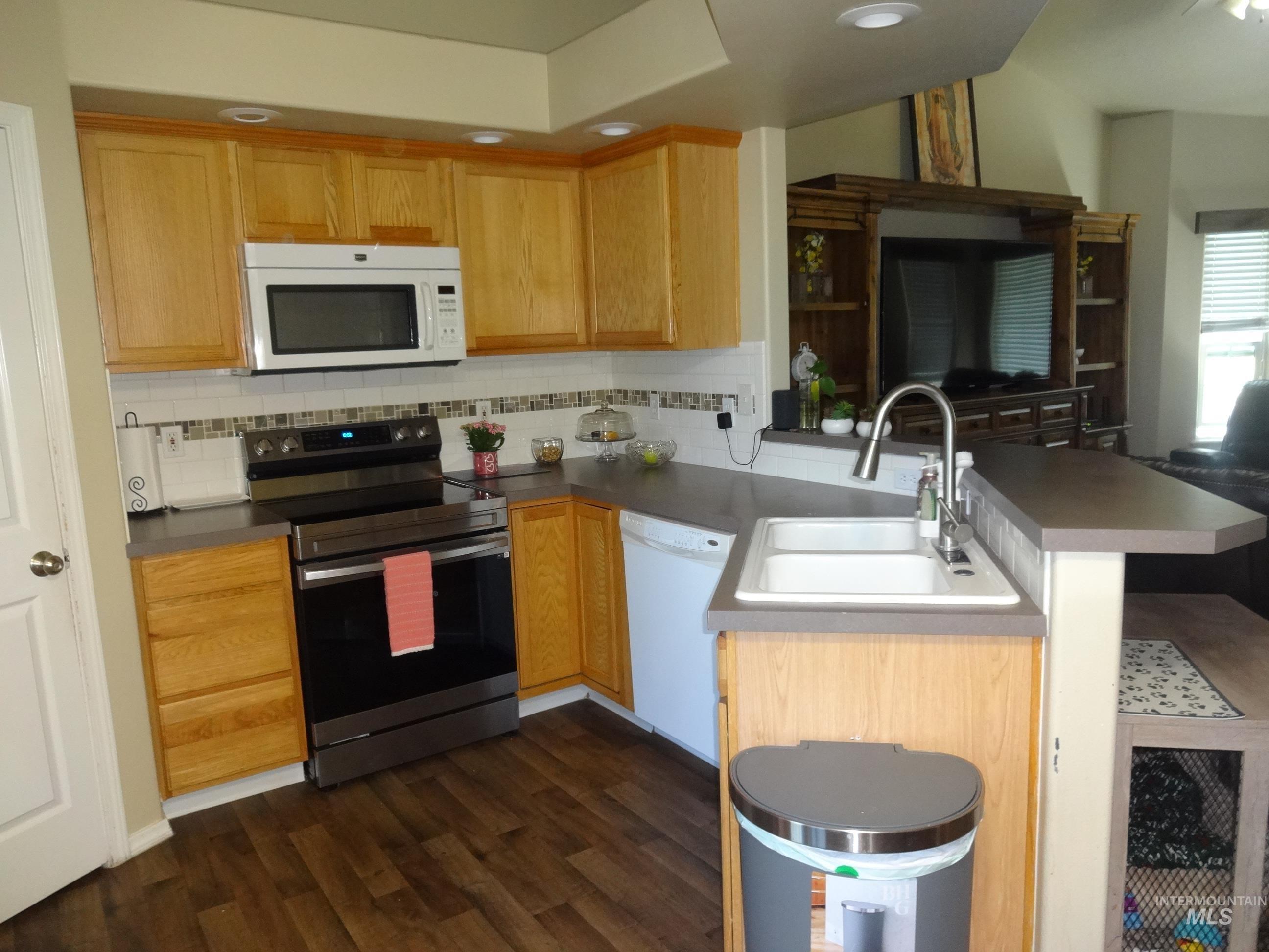 3149 S Avondale Ave, Nampa, Idaho 83686, 4 Bedrooms, 2.5 Bathrooms, Residential For Sale, Price $389,900, 98985779