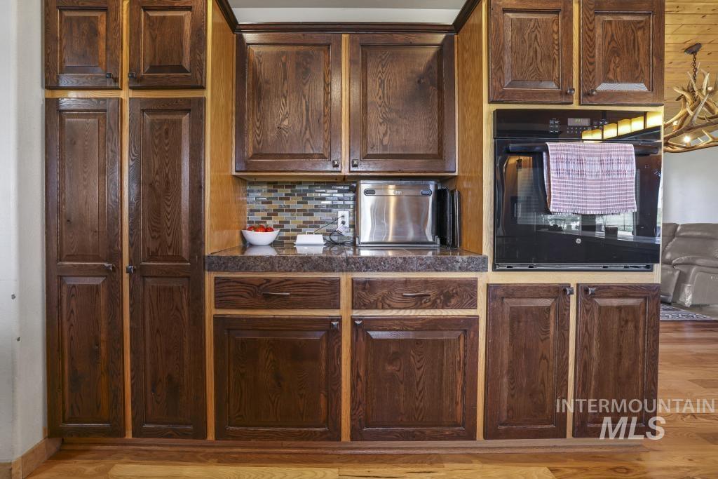 2097 E 2500 N, Twin Falls, Idaho 83301, 4 Bedrooms, 3 Bathrooms, Residential For Sale, Price $900,000,MLS 98985781