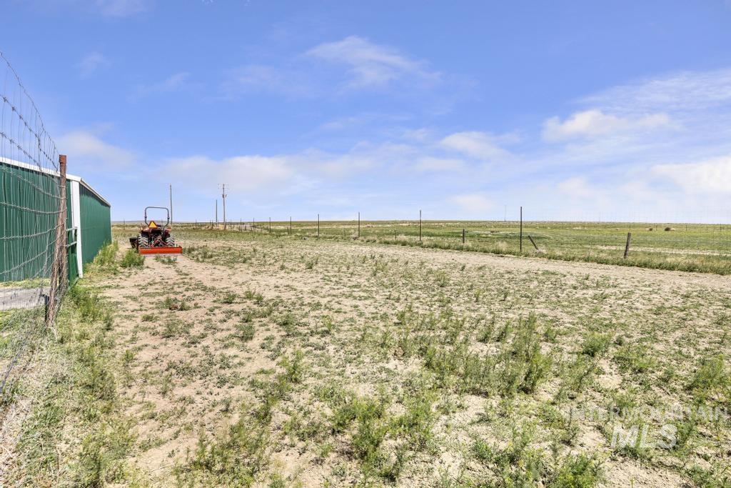 2097 E 2500 N, Twin Falls, Idaho 83301, 4 Bedrooms, 3 Bathrooms, Residential For Sale, Price $900,000,MLS 98985781
