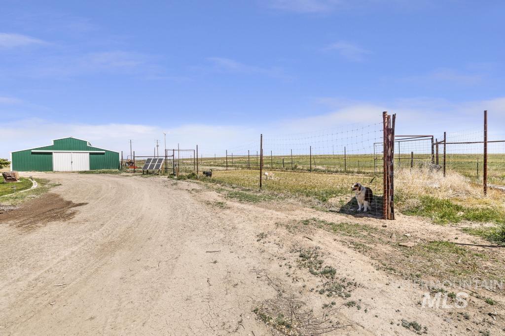 2097 E 2500 N, Twin Falls, Idaho 83301, 4 Bedrooms, 3 Bathrooms, Residential For Sale, Price $900,000,MLS 98985781
