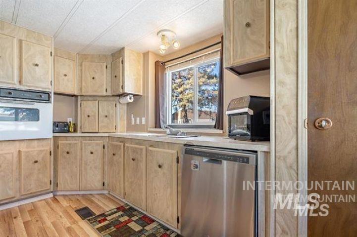 5262 N North Glen Lane, Boise, Idaho 83714-2341, 2 Bedrooms, 1 Bathroom, Residential For Sale, Price $75,000,MLS 98985782