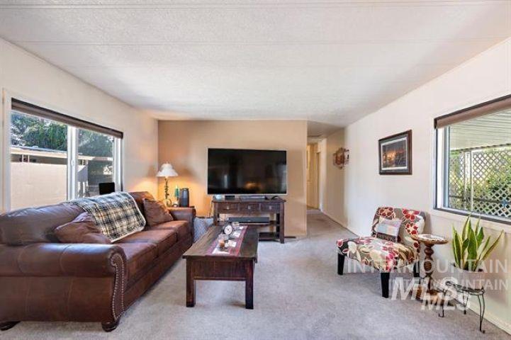 5262 N North Glen Lane, Boise, Idaho 83714-2341, 2 Bedrooms, 1 Bathroom, Residential For Sale, Price $75,000,MLS 98985782