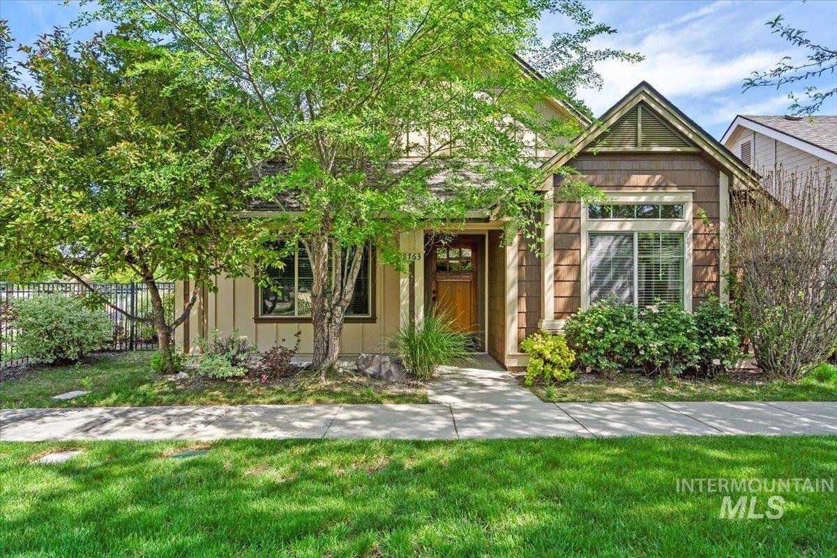 2763 E Deerhill Dr, Meridian, Idaho 83642, 3 Bedrooms, 2.5 Bathrooms, Residential For Sale, Price $495,000, 98985785