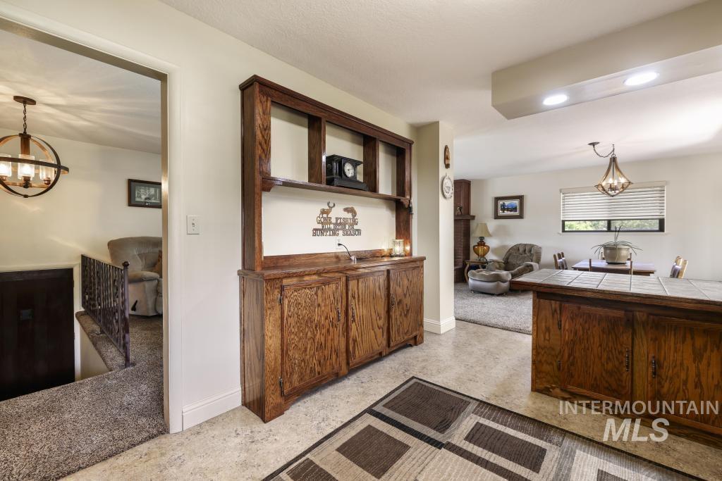 2148 Alta Vista Circle, Twin Falls, Idaho 83301, 4 Bedrooms, 2 Bathrooms, Residential For Sale, Price $390,000,MLS 98985787