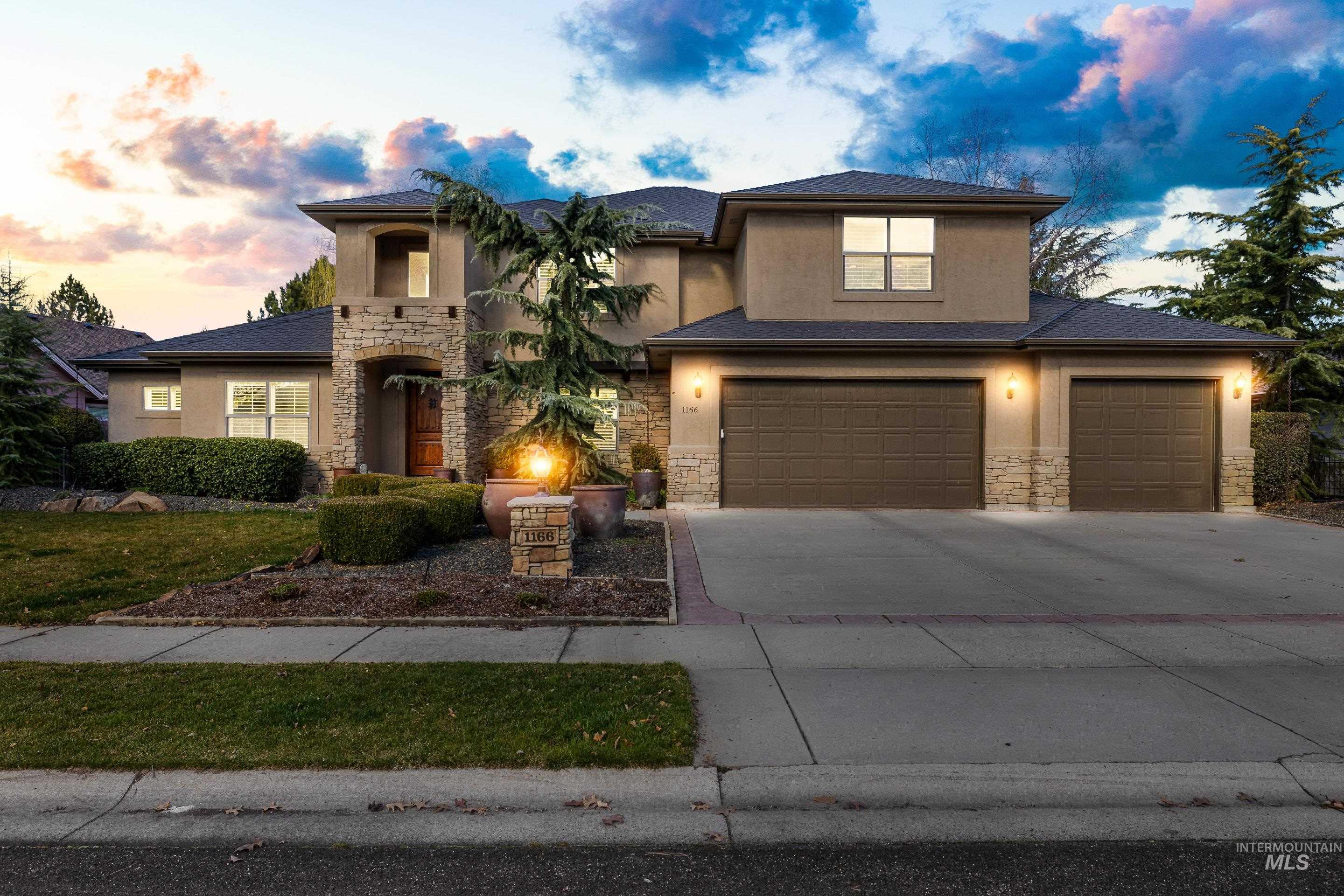 1166 E Rivers End Dr, Eagle, Idaho 83616, 4 Bedrooms, 3.5 Bathrooms, Residential For Sale, Price $1,724,900,MLS 98985788
