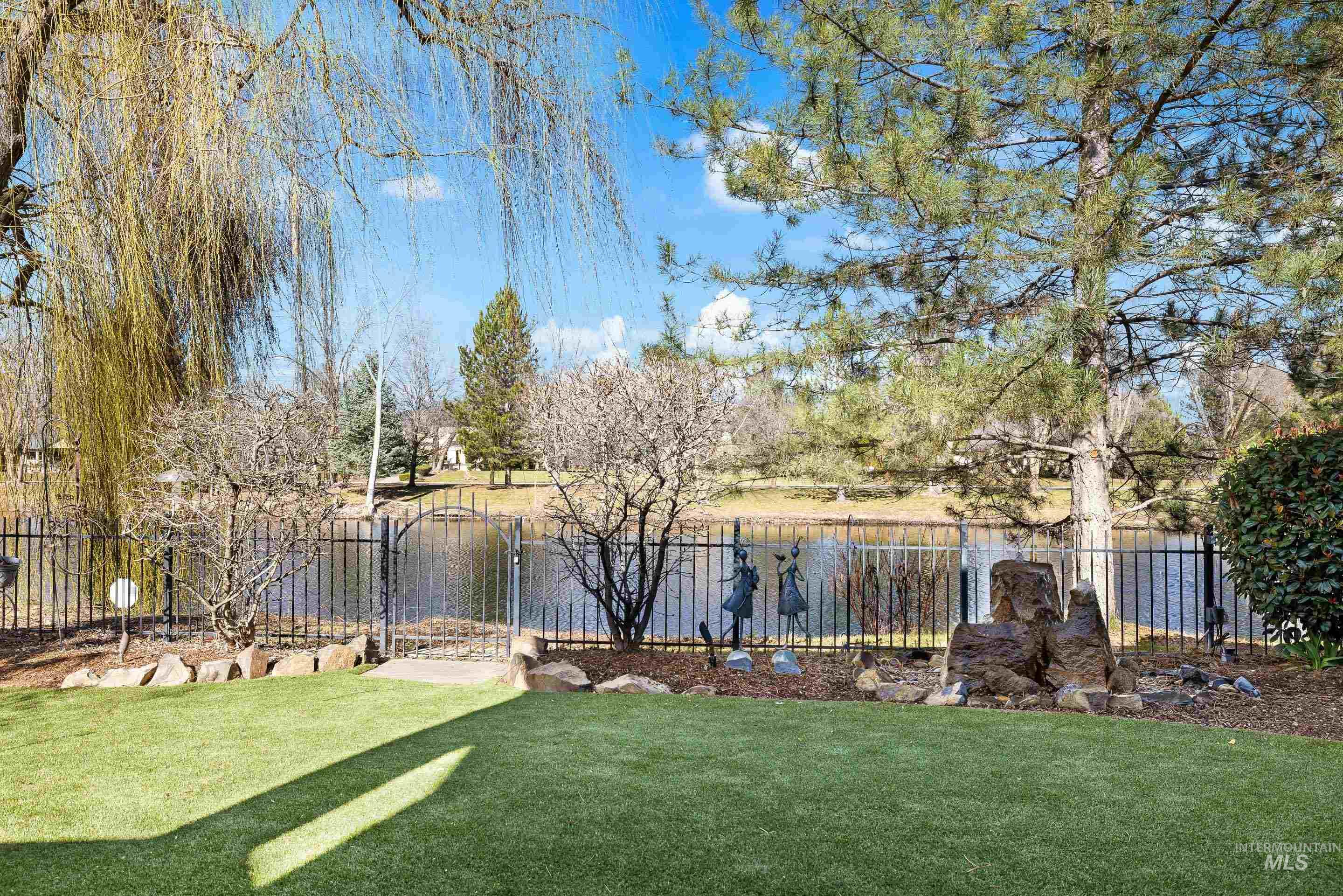 1166 E Rivers End Dr, Eagle, Idaho 83616, 4 Bedrooms, 3.5 Bathrooms, Residential For Sale, Price $1,724,900,MLS 98985788