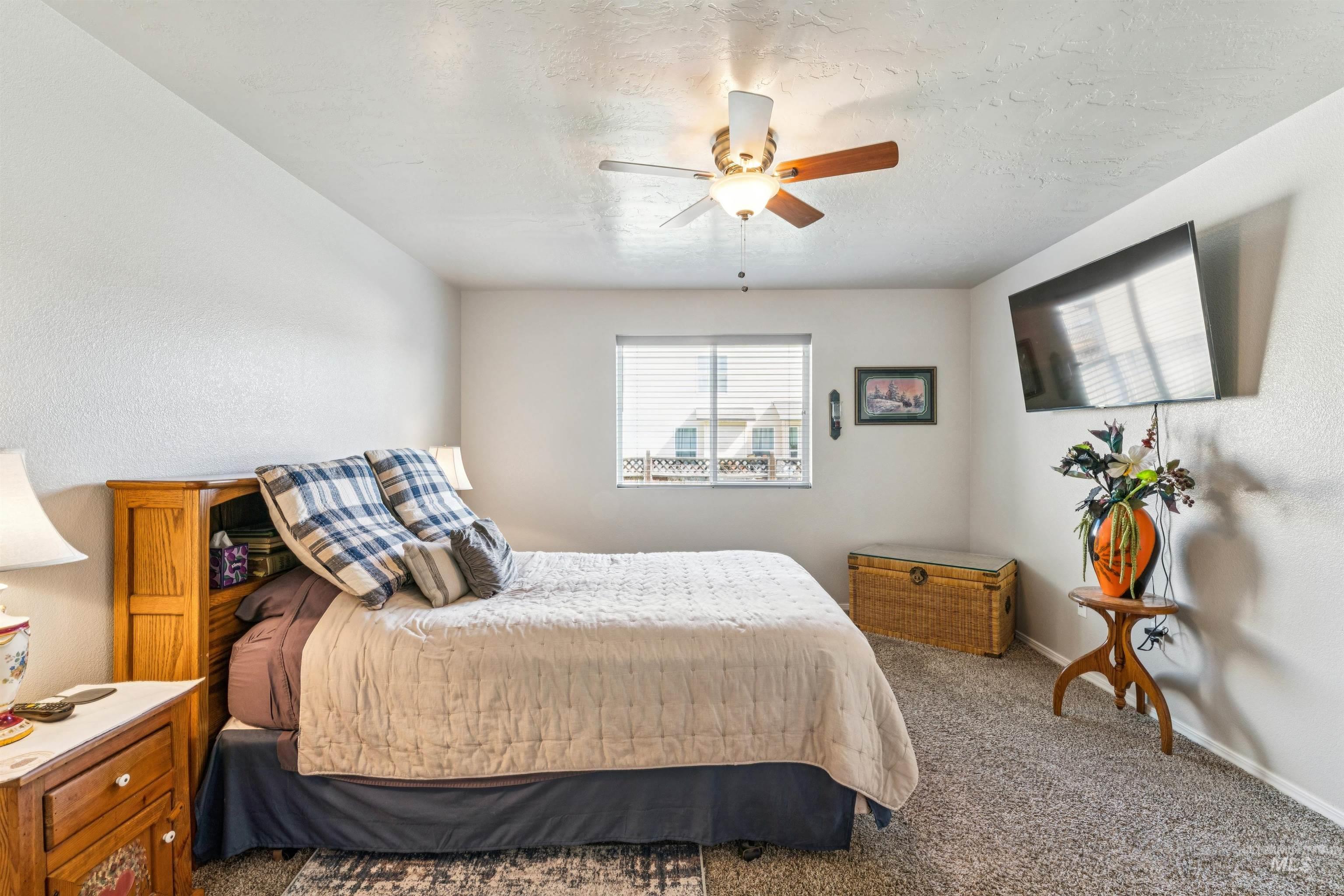 11670 Cambria St., Caldwell, Idaho 83605, 3 Bedrooms, 2 Bathrooms, Residential For Sale, Price $385,000,MLS 98985790