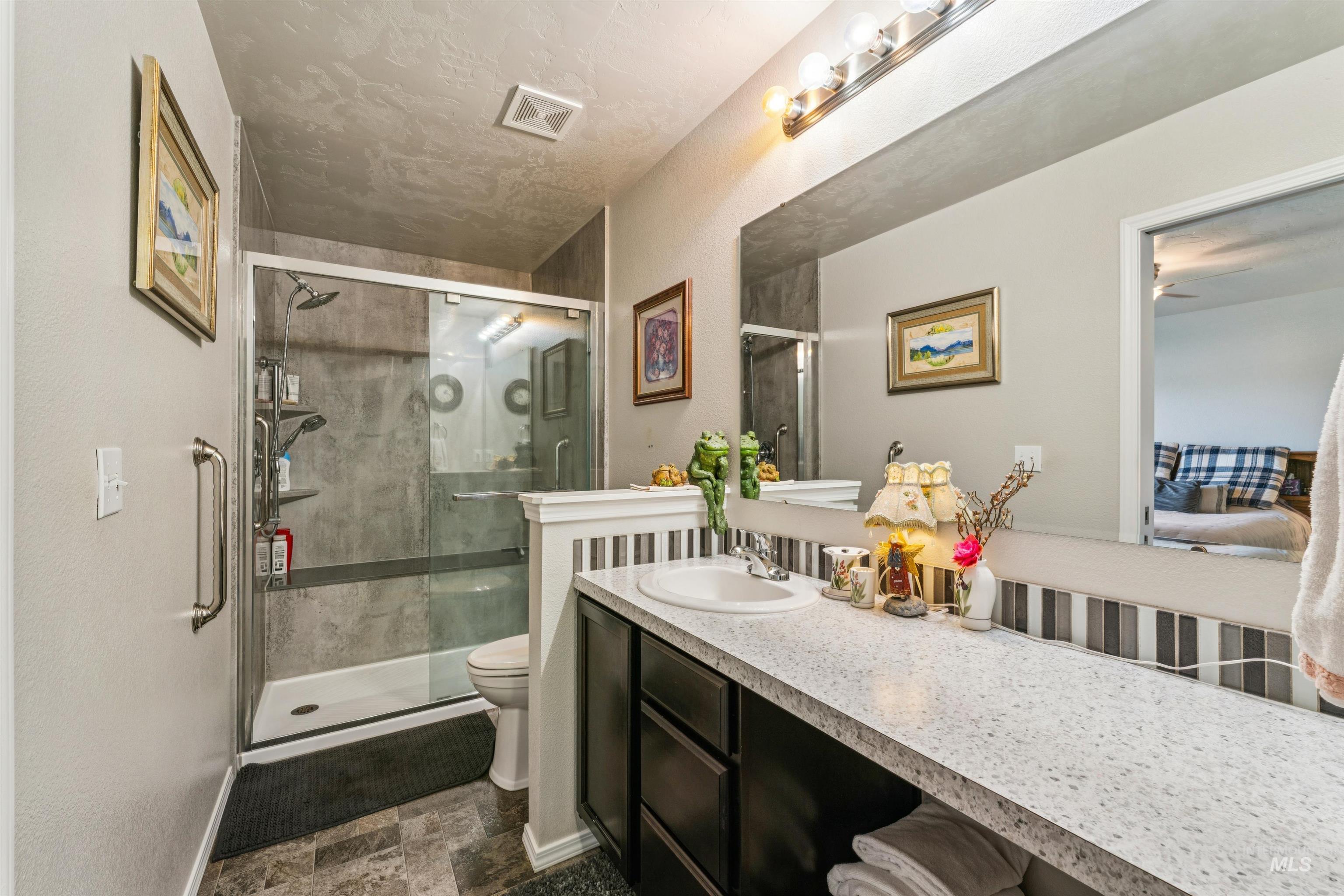 11670 Cambria St., Caldwell, Idaho 83605, 3 Bedrooms, 2 Bathrooms, Residential For Sale, Price $385,000,MLS 98985790