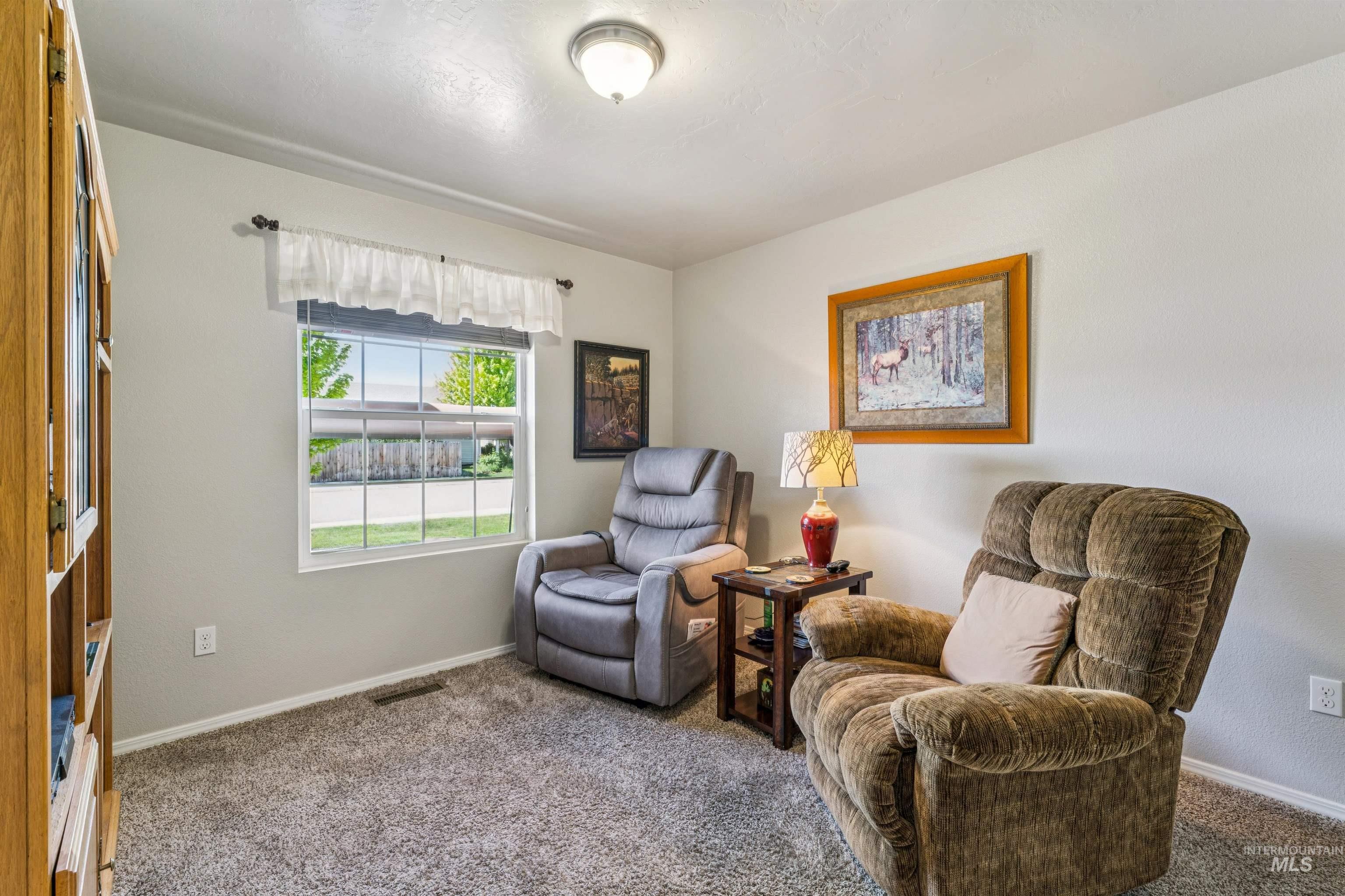 11670 Cambria St., Caldwell, Idaho 83605, 3 Bedrooms, 2 Bathrooms, Residential For Sale, Price $385,000,MLS 98985790