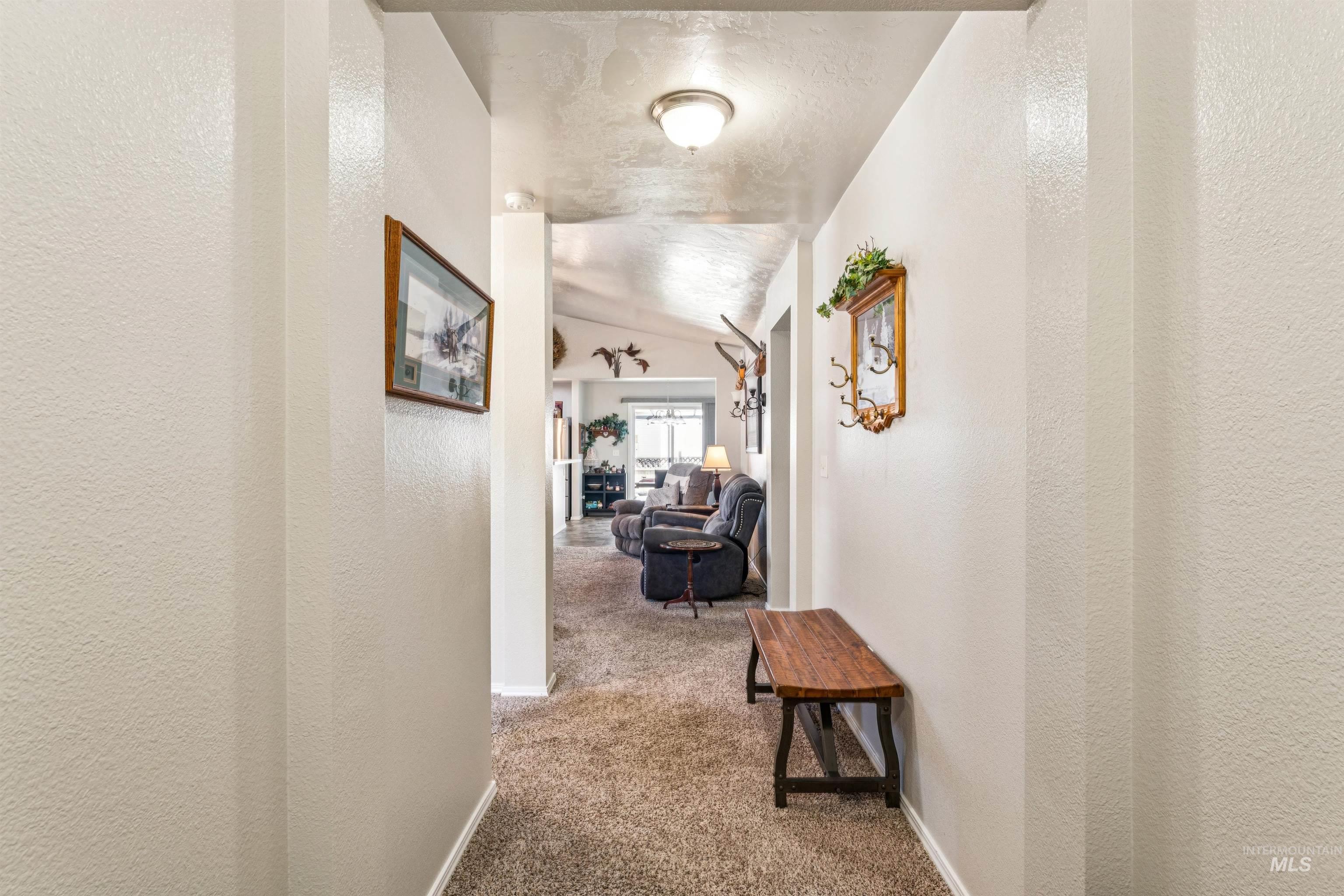 11670 Cambria St., Caldwell, Idaho 83605, 3 Bedrooms, 2 Bathrooms, Residential For Sale, Price $385,000,MLS 98985790